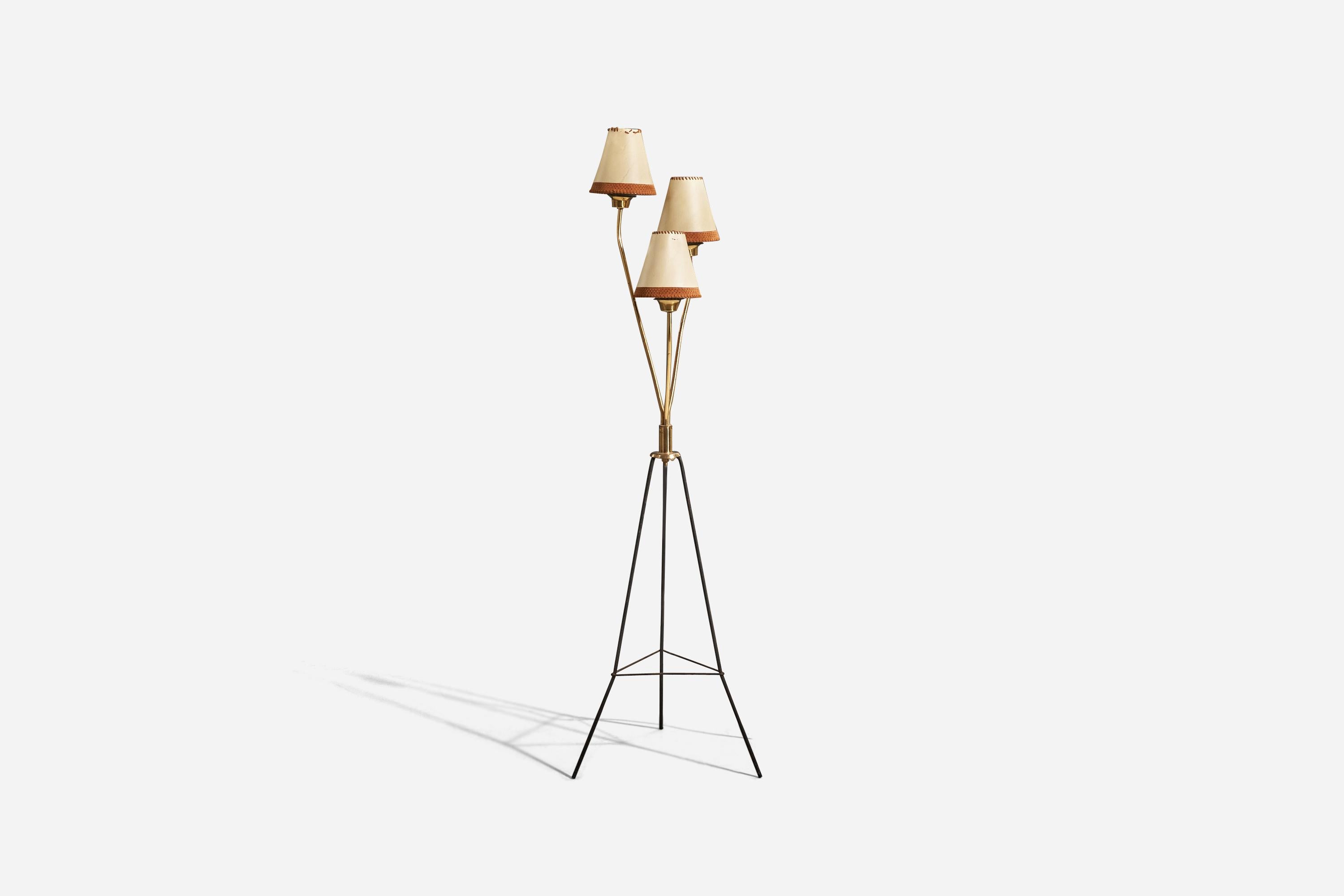 A brass and paper floor lamp designed and produced by a Swedish designer, Sweden, 1940s. 

Sold with Lampshade. 
Dimensions stated refer to the floor lamp with the shade.

Variable dimensions, measured as illustrated in the first image.