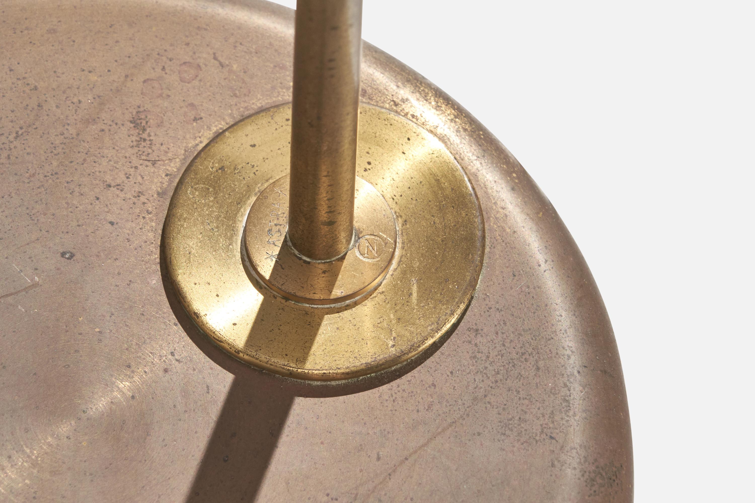 Designer suédois, lampadaire, laiton, papier parchemin, Suède, années 1940 en vente 1