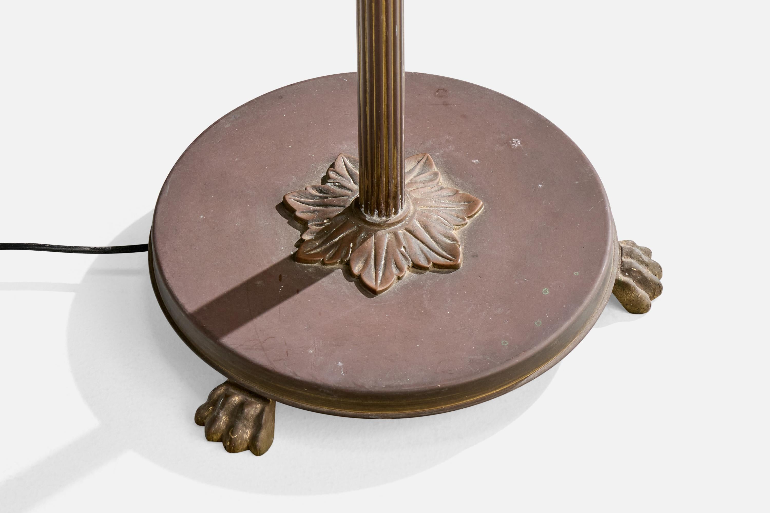 Diseñador sueco, lámpara de pie, latón, ratán, Suecia, años 1940 Latón en venta