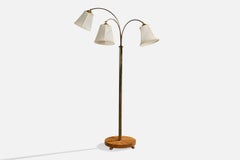 Lampada da terra di design svedese, ottone, legno, tessuto, Svezia, anni '40
