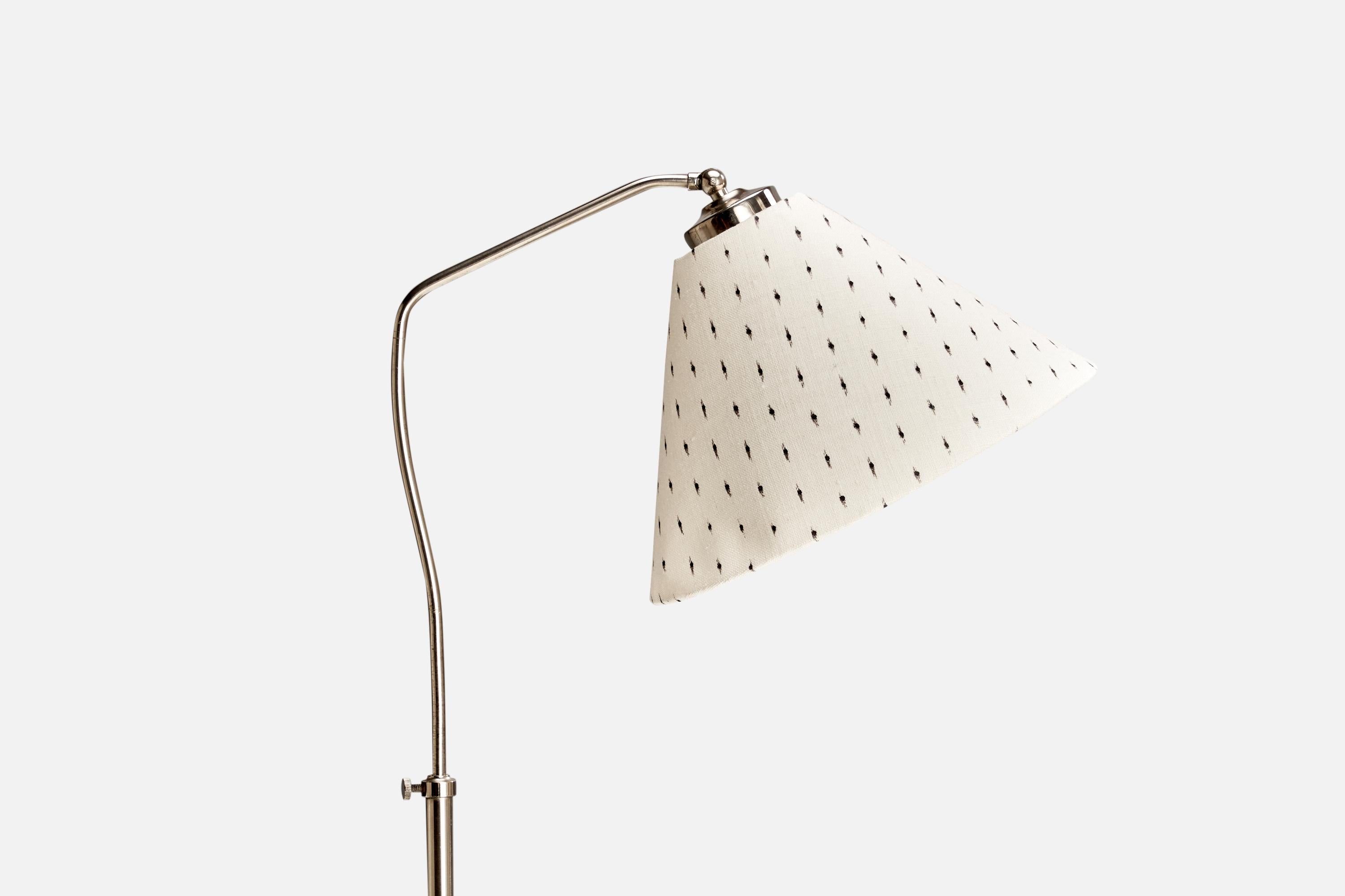 Scandinave moderne Designer suédois, lampadaire, chrome, bouleau, tissu, Suède, années 1930 en vente