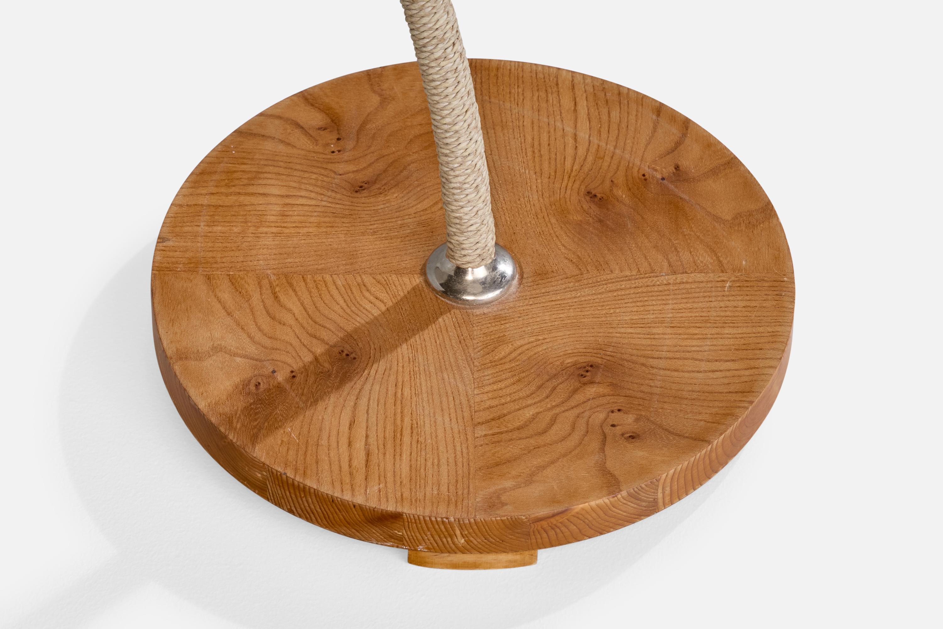 Schwedische Designerin, Stehlampe, Kordel, Messing, Ulme, Stoff, Schweden, 1940er Jahre im Angebot 2