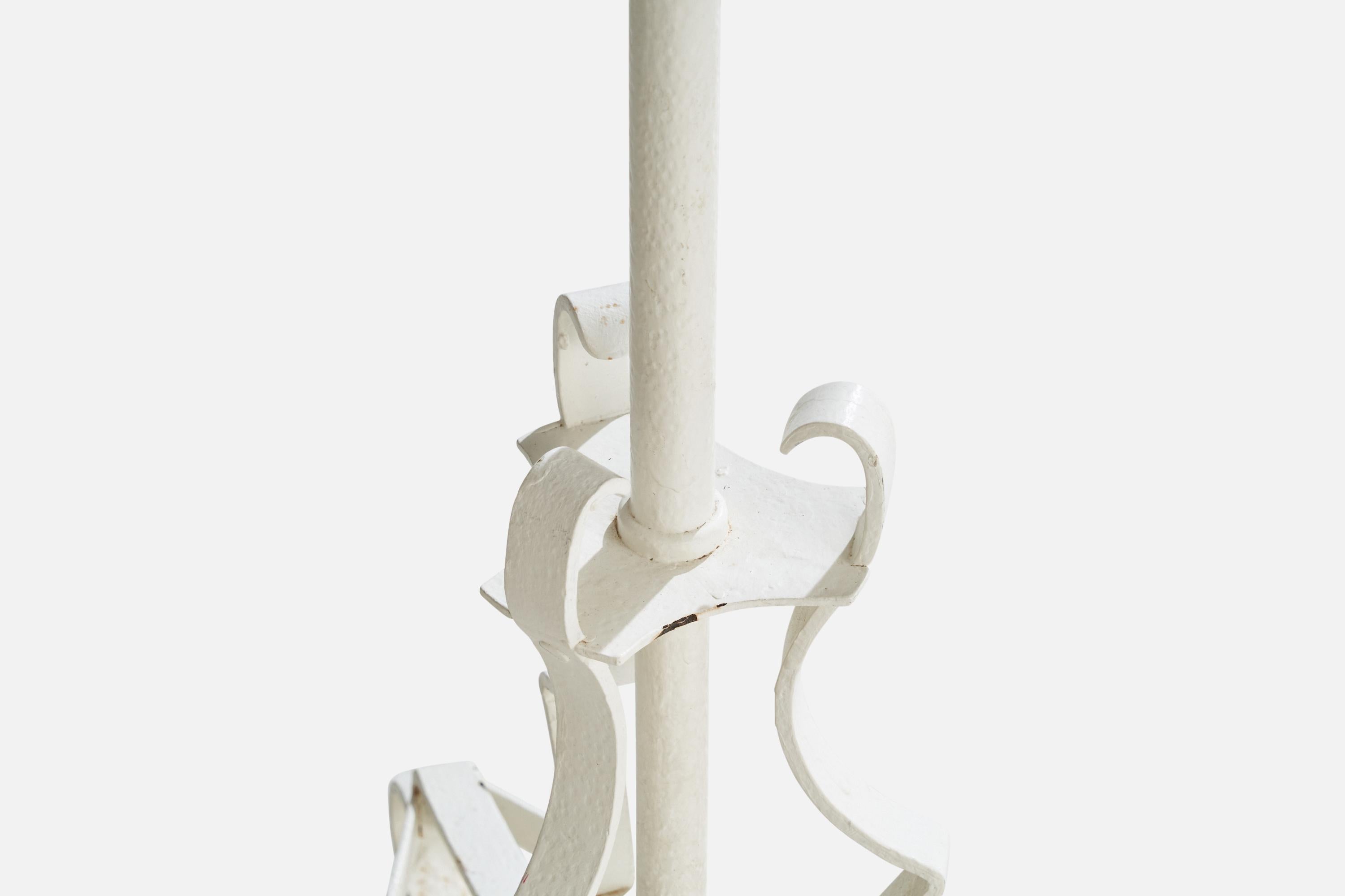 Tissu Designer suédois, lampadaire, fer, tissu, Suède, années 1930 en vente