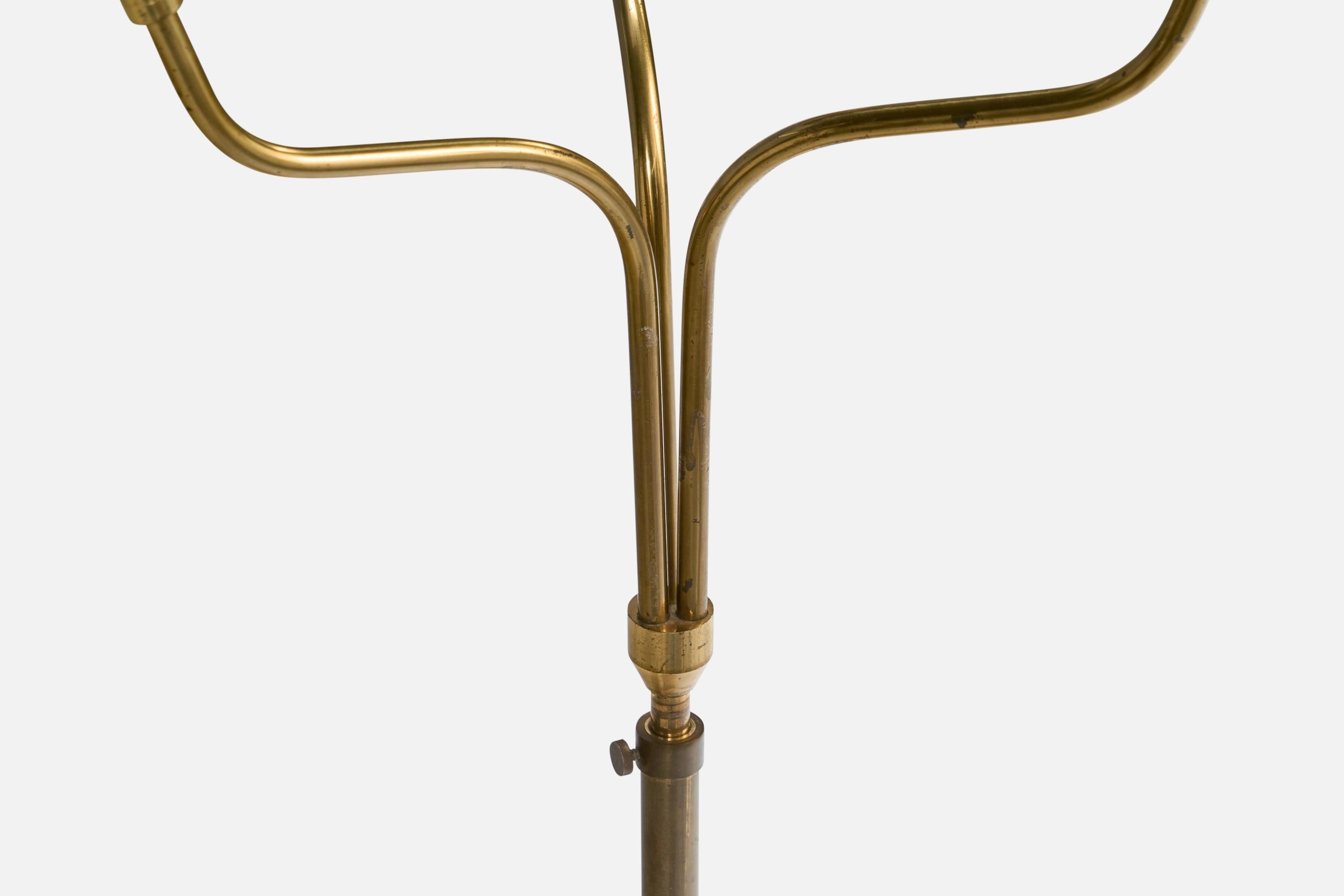 Lampada da terra di design svedese, Oak, ottone, tessuto, Svezia, anni '1930 in vendita 1