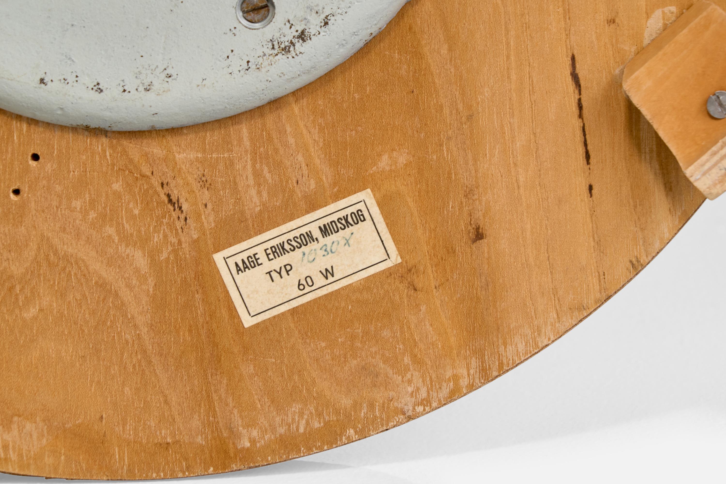 Lampada da terra di design svedese, Oak, ottone, tessuto, Svezia, anni '40 in vendita 6