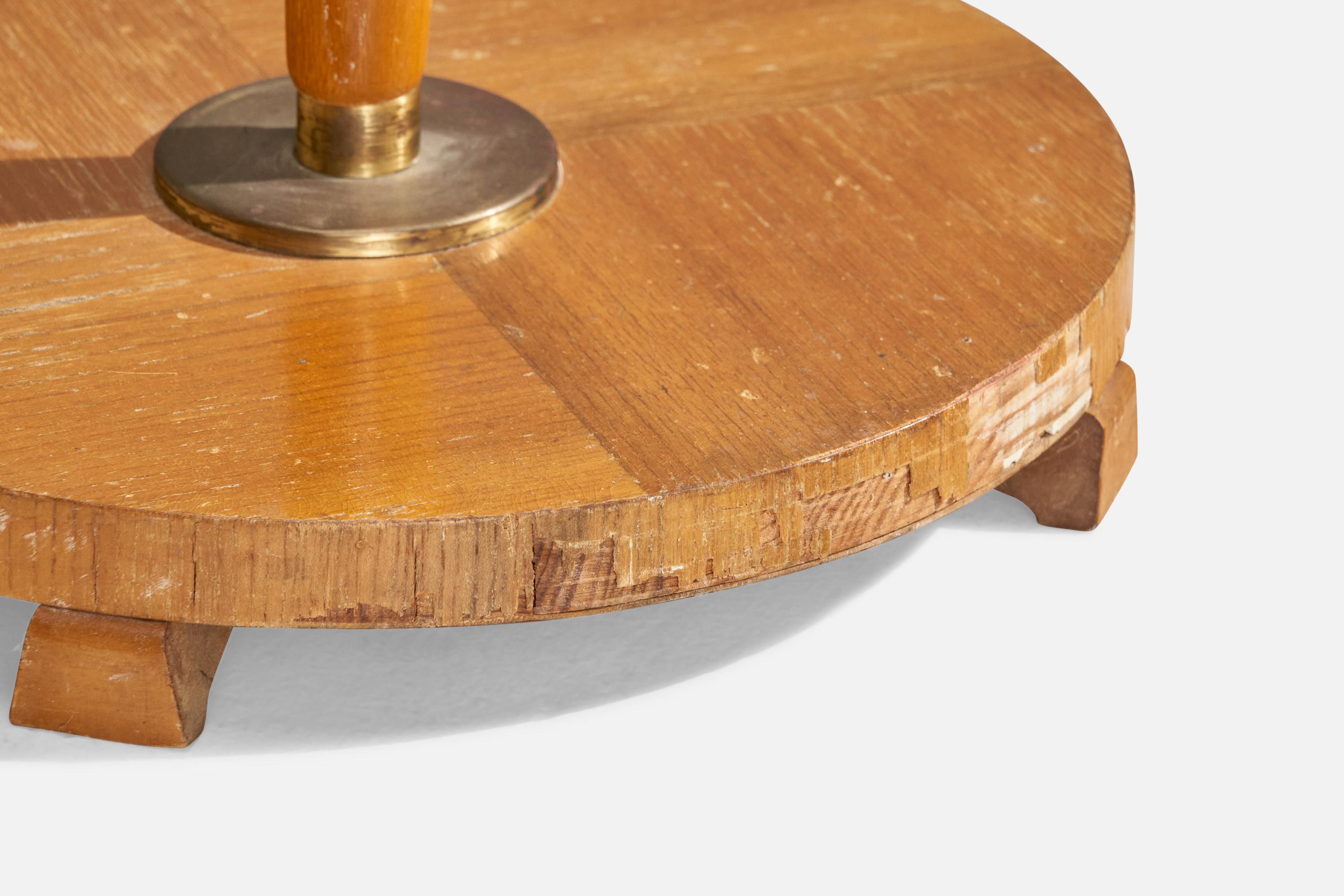 Schwedische Designerin, Stehlampe, Eiche, Messing, Rattan, Schweden, 1930er Jahre im Angebot 5