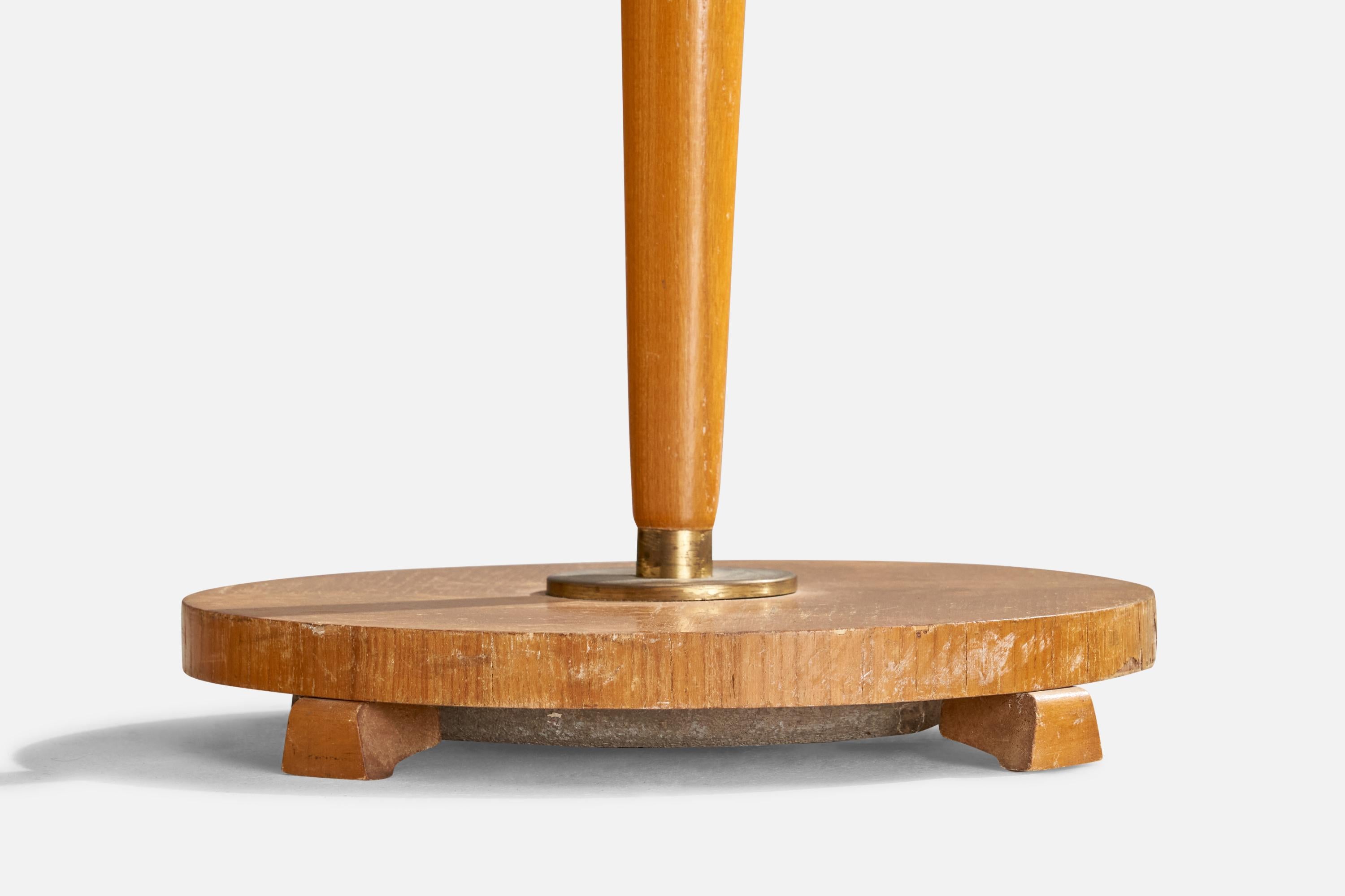 Schwedische Designerin, Stehlampe, Eiche, Messing, Rattan, Schweden, 1930er Jahre im Angebot 4