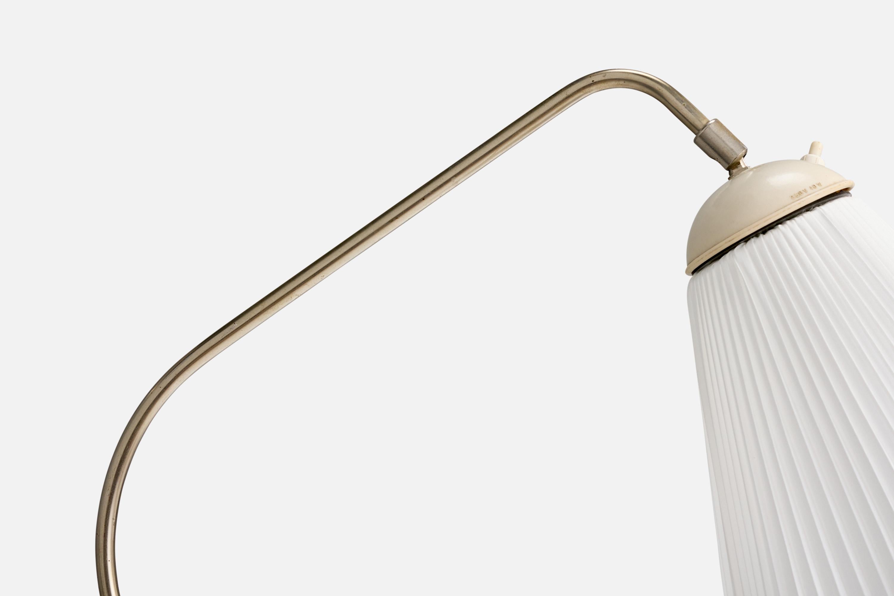 Suédois Designer suédois, lampadaire, Wood, métal, tissu, Suède, années 1940 en vente