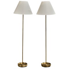 Schwedische Designerin, Stehlampen, Messing, Stoff, Schweden, 1950er Jahre