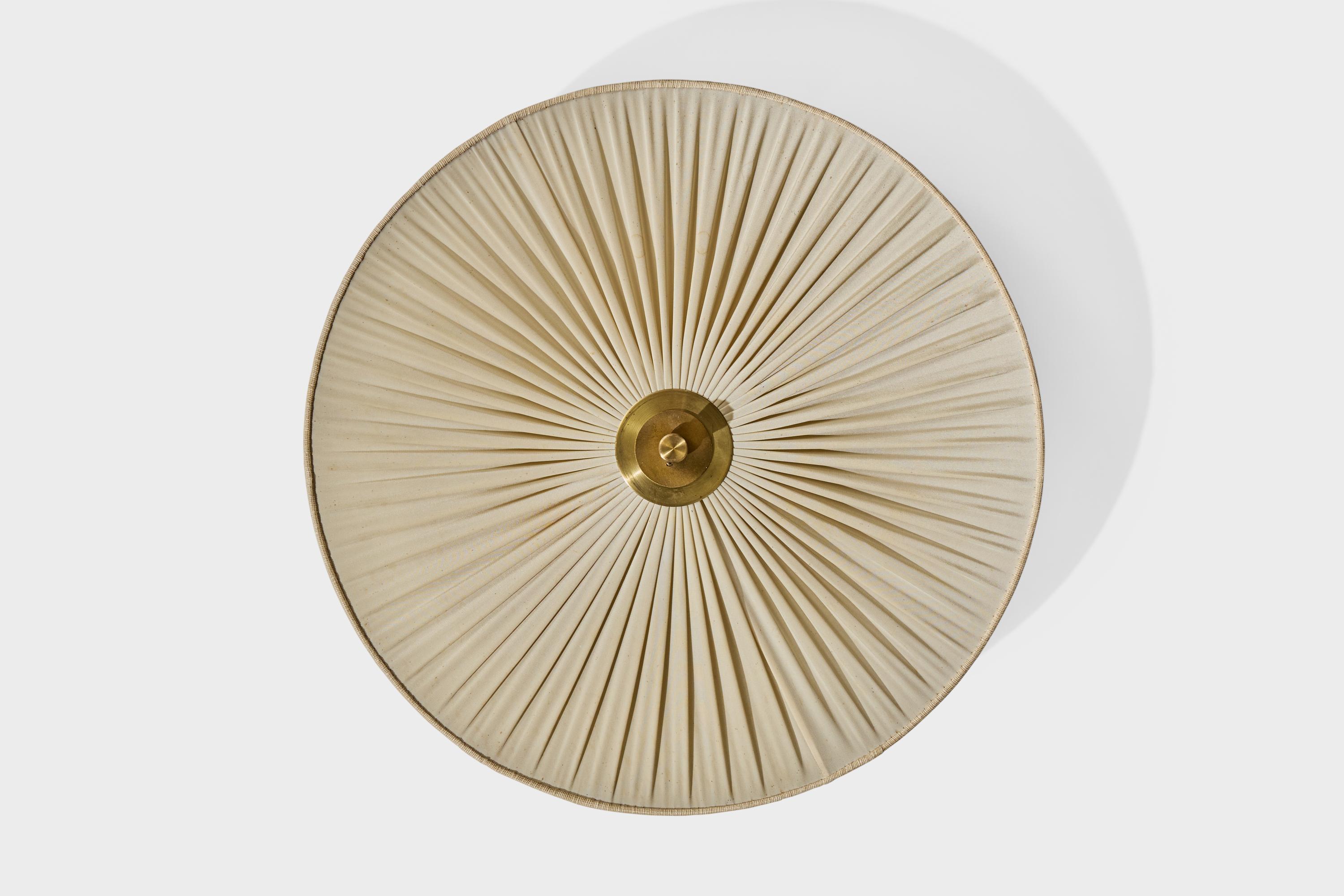 Mid-Century Modern Designer suédois, affleurant, tissu, laiton, Suède, années 1950 en vente