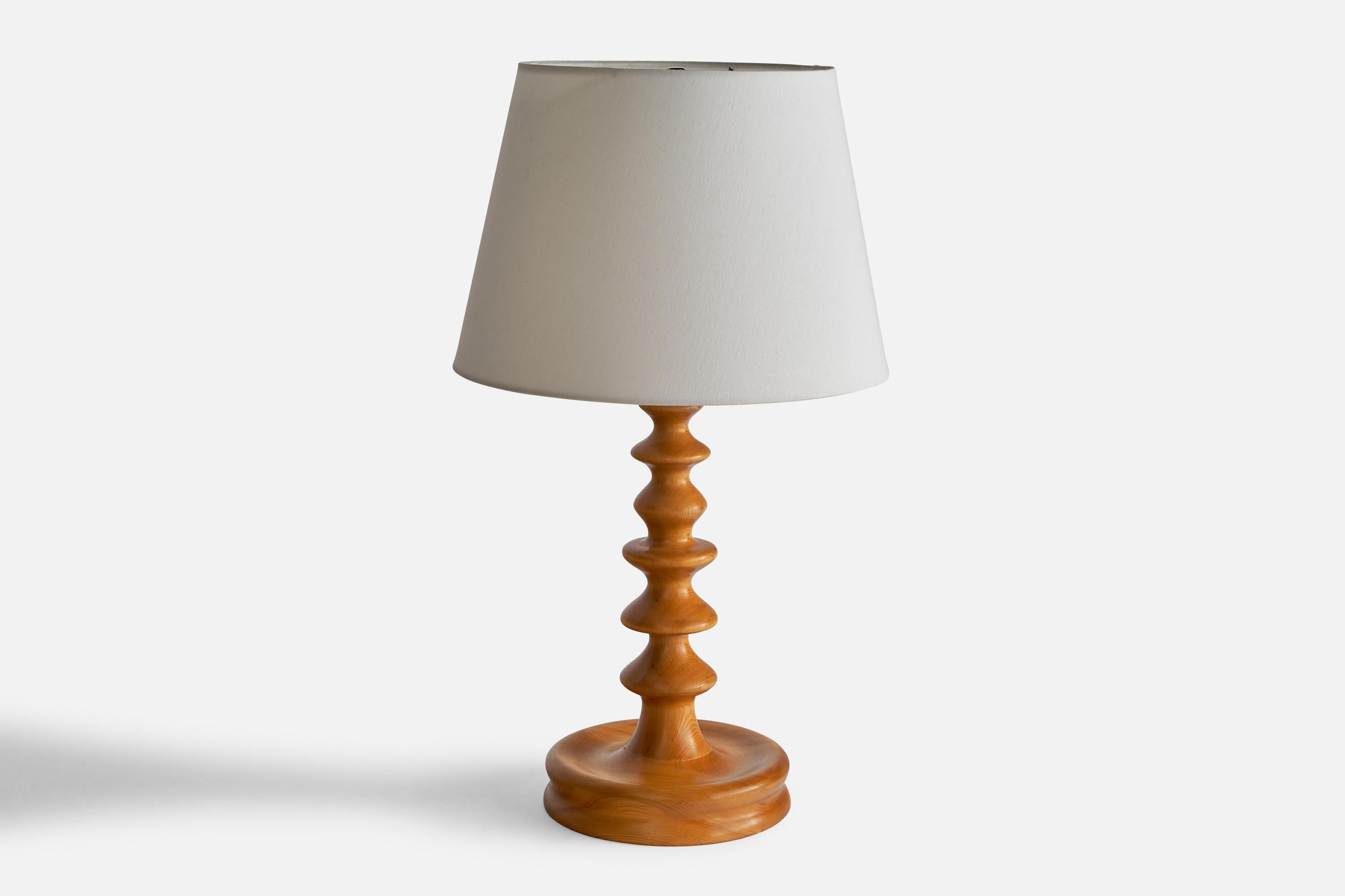 Mid-Century Modern Swedish Designer, Freeform Table Lamp, Pine, Sweden, 1960s For Sale