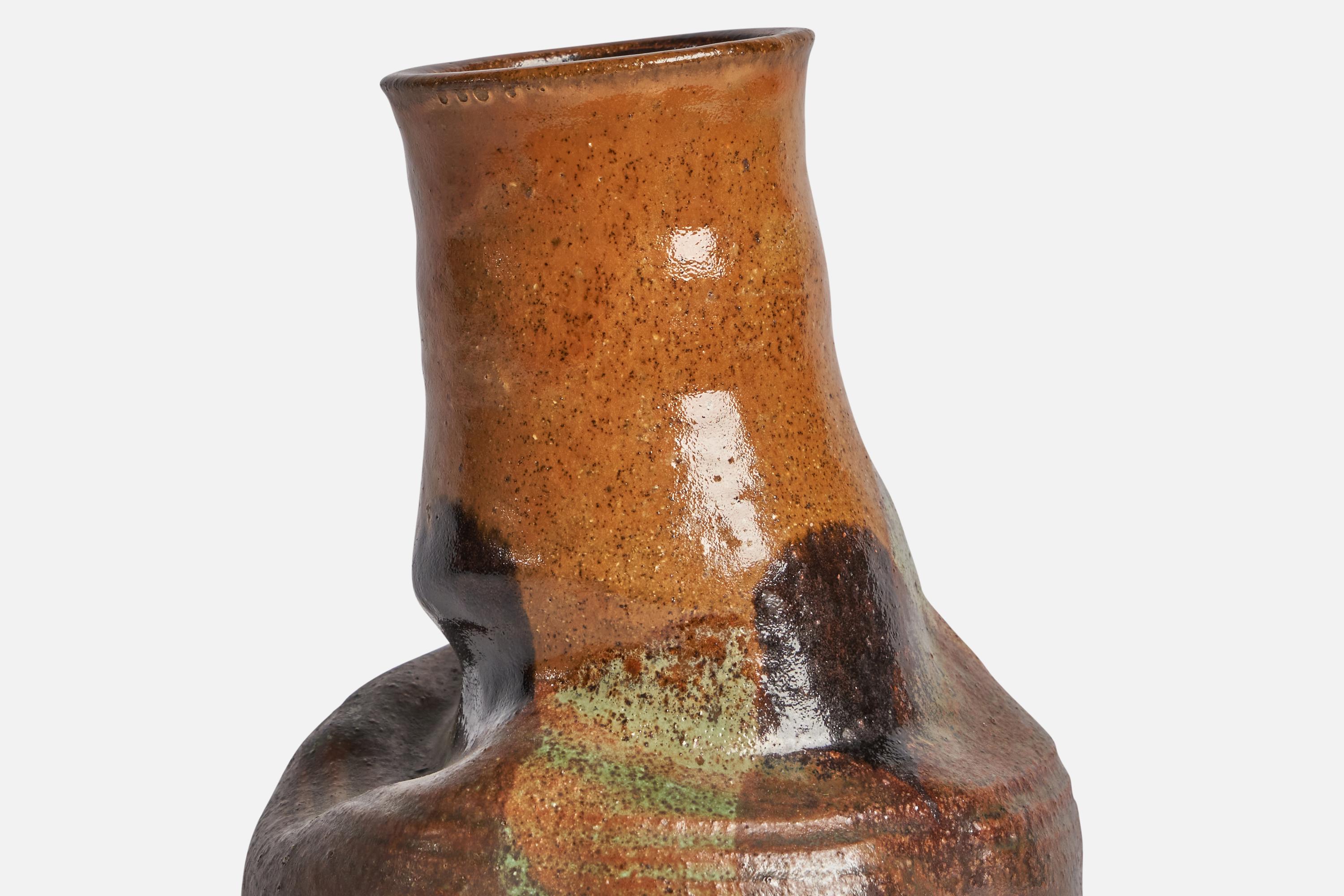 Swedish Designer, Freeform Vase, Stoneware, Sweden, 1960s. In Good Condition For Sale In High Point, NC