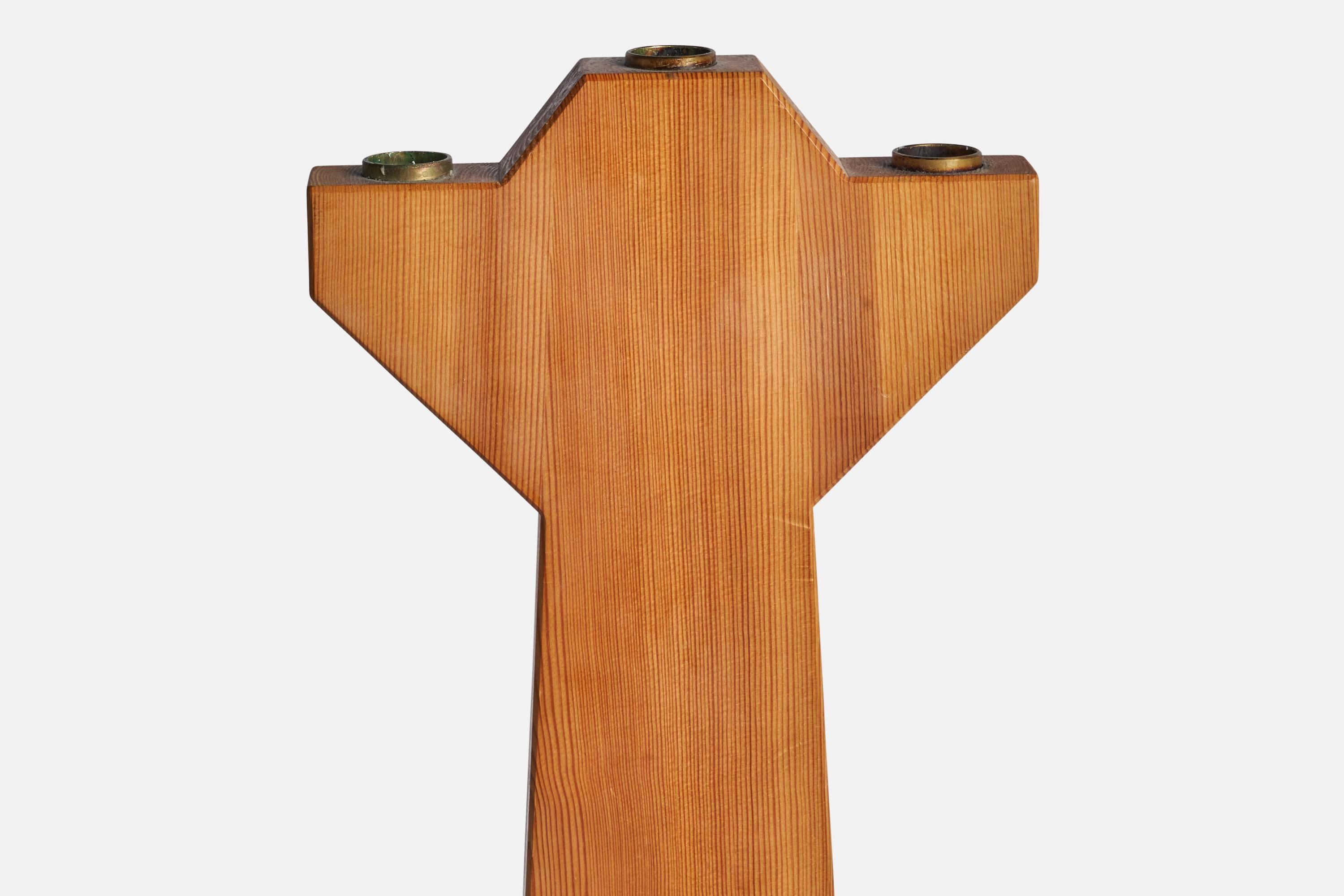 Swedish Designer, Large Candelabra, Pine, Sweden, 1970s In Good Condition For Sale In High Point, NC