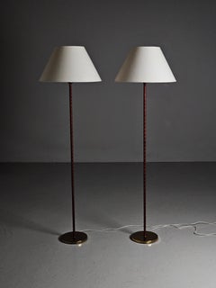Lampes de sol en cuir et laiton de designer suédois par MAE, Suède, années 1950