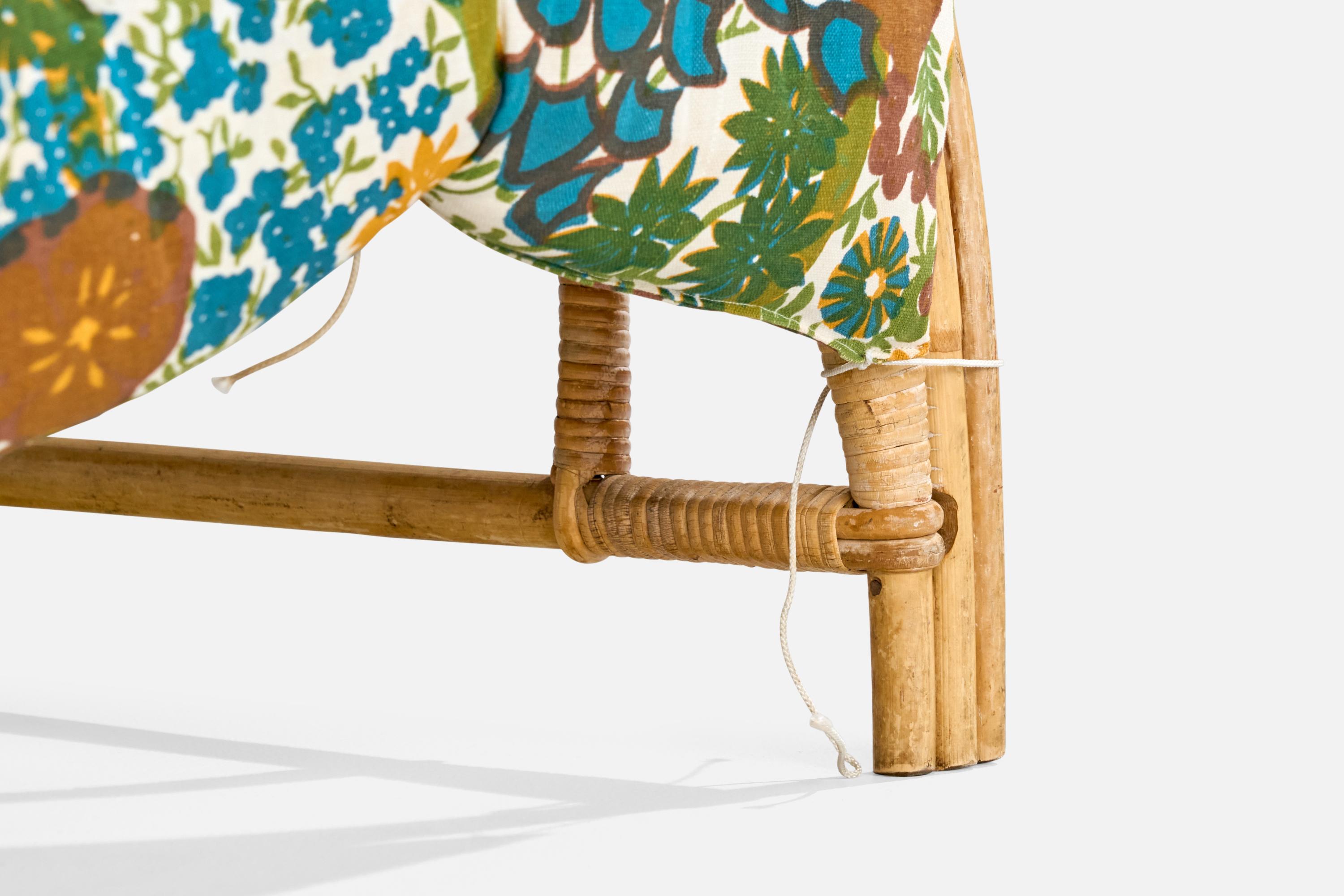 Designer suédois, fauteuil de salon, bambou, rotin, tissu, Suède, années 1940 en vente 6