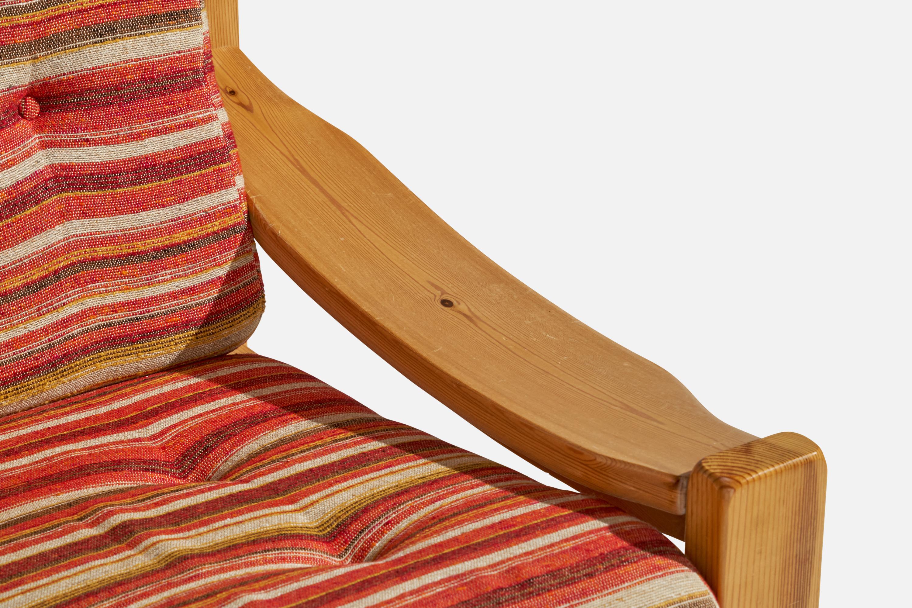 Swedish Designer, Lounge Chair, Pine, Fabric, Sweden, 1970s For Sale 3