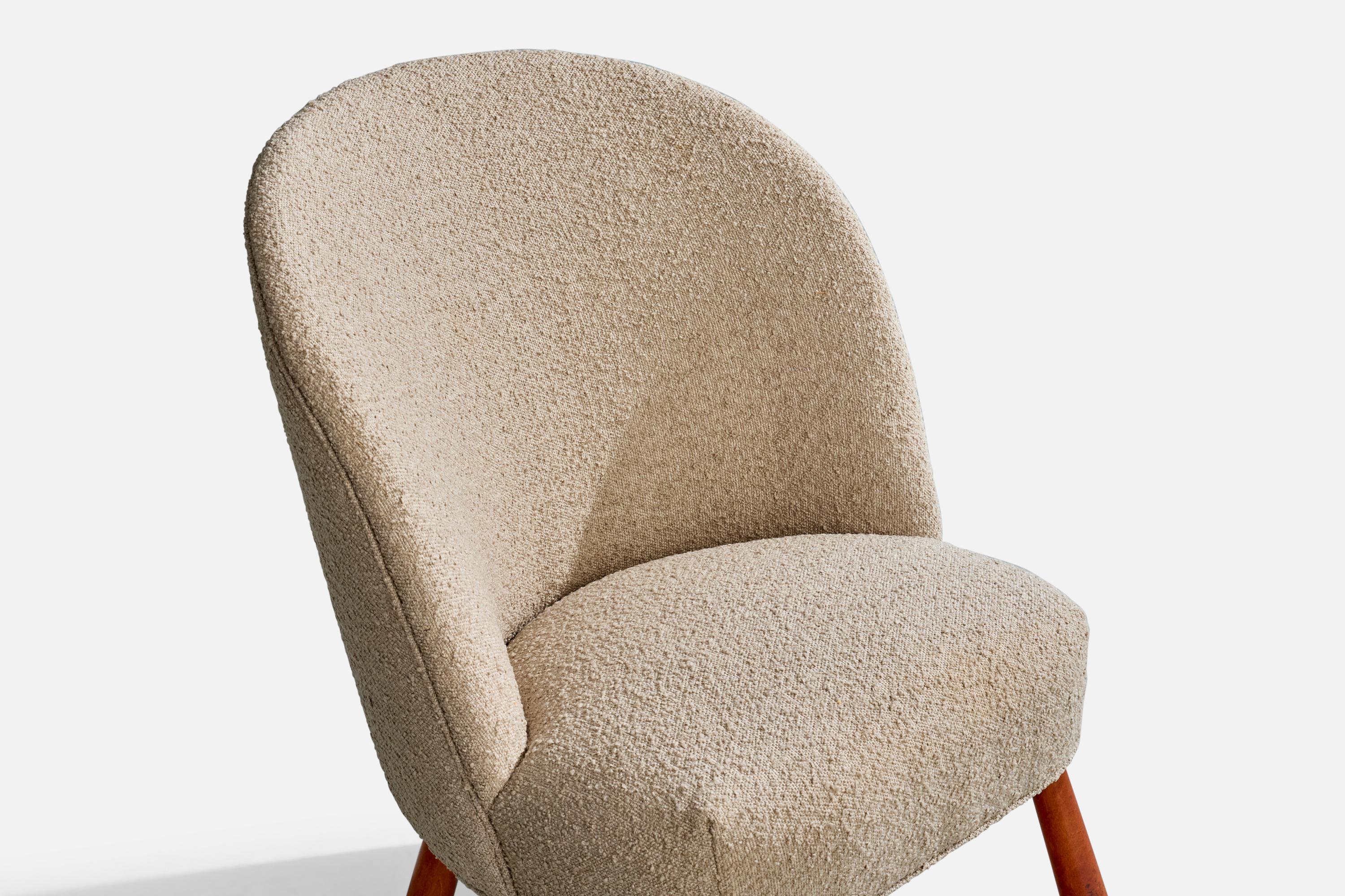 Tissu Designer suédois, chaise longue, bois, tissu, Suède, années 1940 en vente