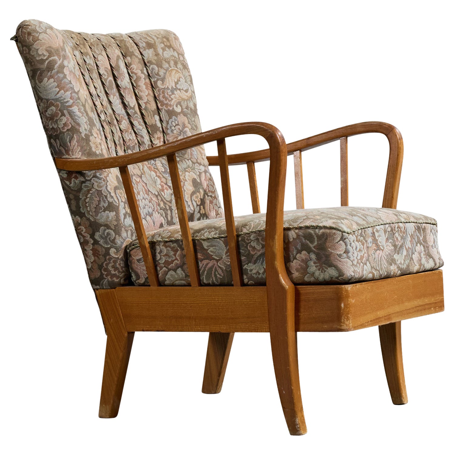 Swedish Designer, Lounge Chair, Wood, Fabric, Sweden, 1940s