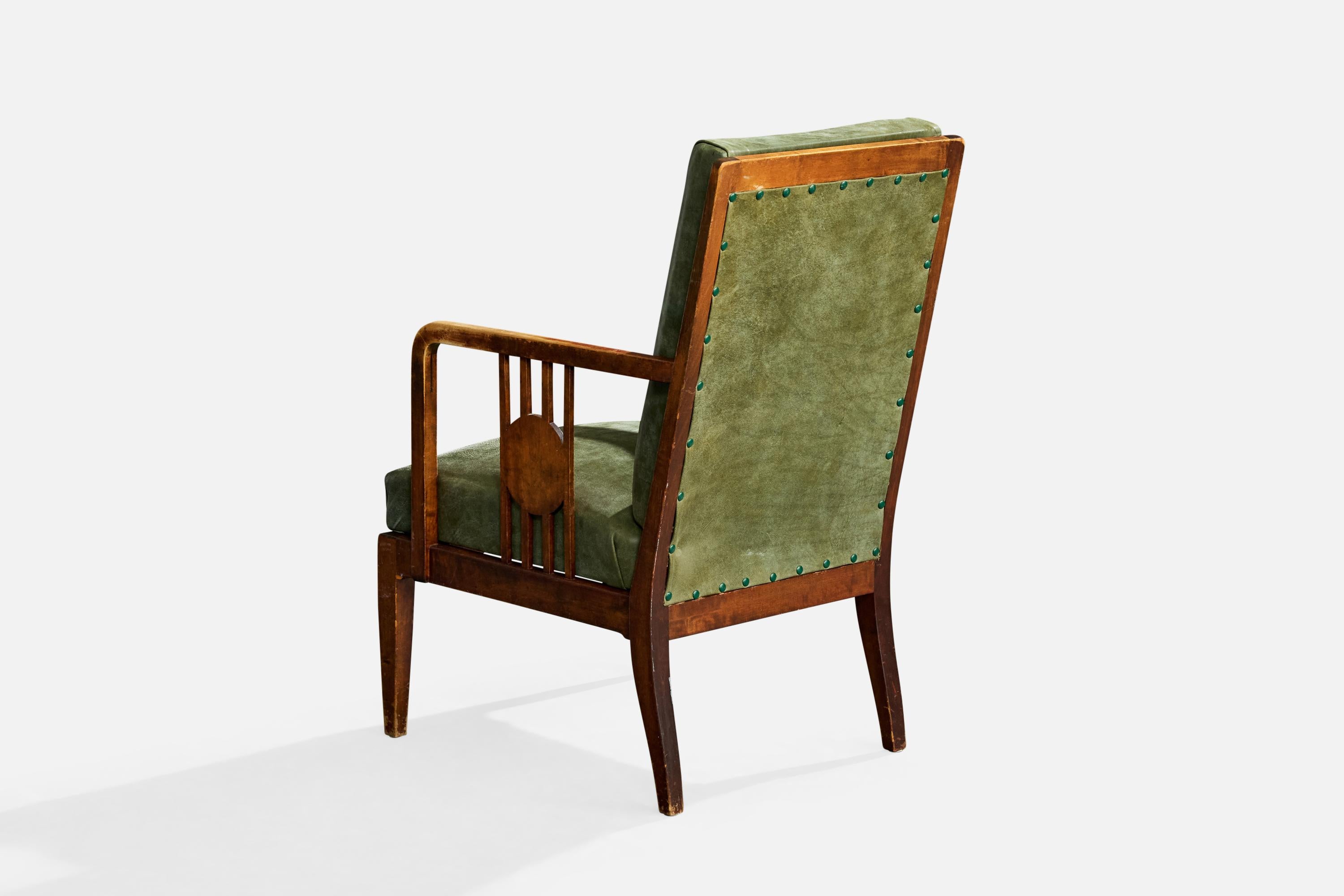 Designer suédois, chaise longue, Wood, cuir, Suède, années 1900 État moyen - En vente à High Point, NC