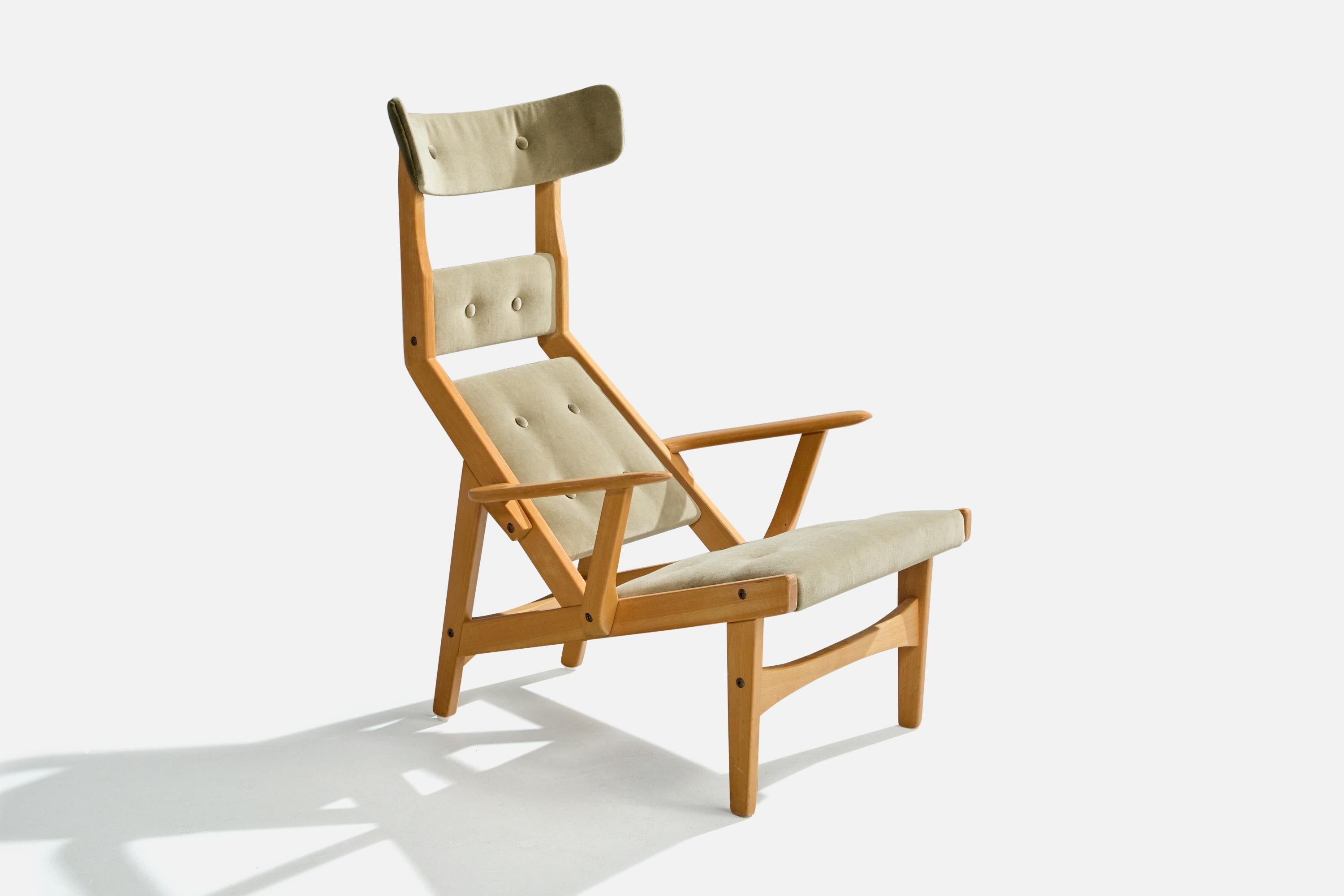 A wood and light green velvet lounge chair designed and produced by Gösta Berg & Stenevik Eriksson, Sweden, c. 1967

Overall Dimensions (inches): 40” H x 21.375” W x 32” D

Seat Height (inches): 15”

Arm Height (inches): 19.5”

All upholstered