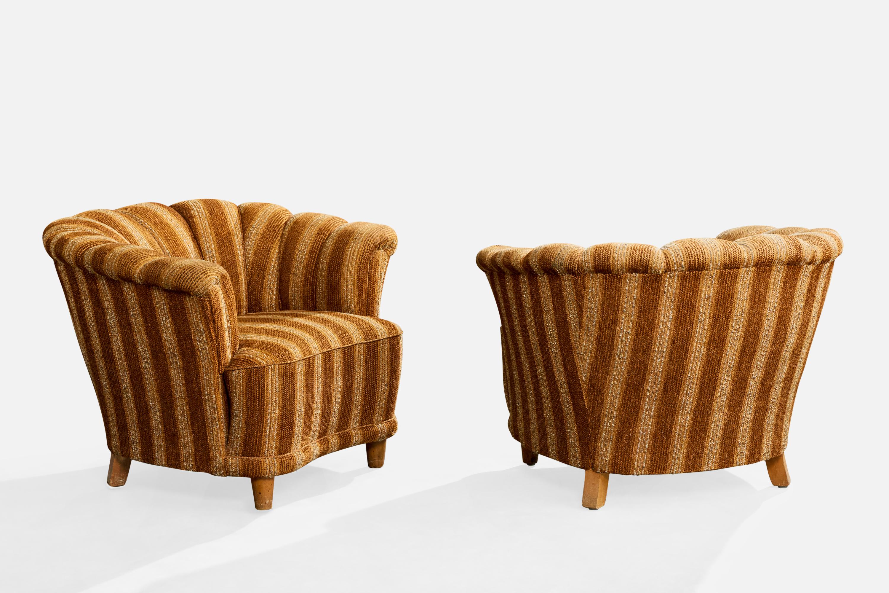Scandinave moderne Swedish Designer, Lounge Chairs, Fabric, Wood, Sweden, 1940s en vente