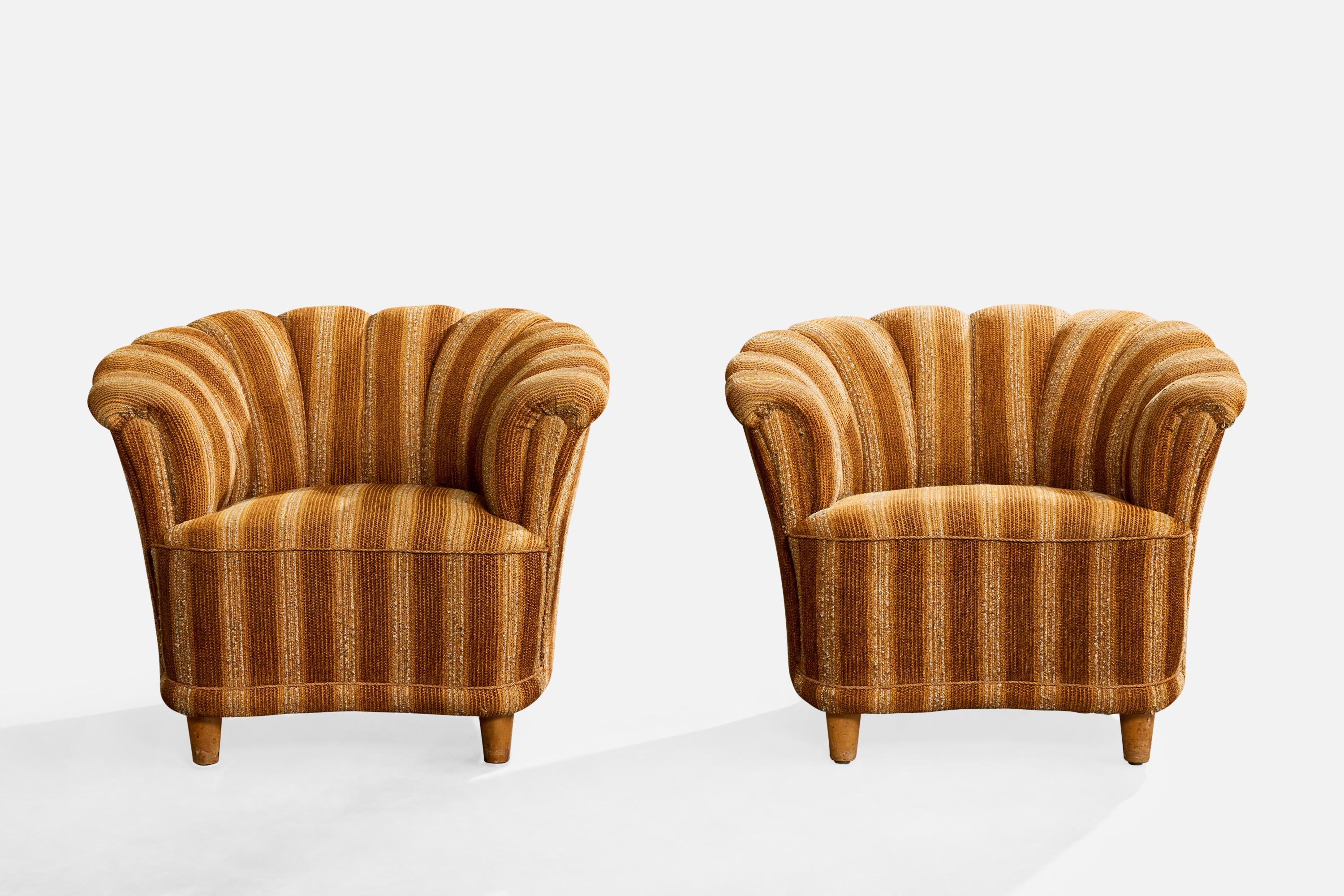 Suédois Swedish Designer, Lounge Chairs, Fabric, Wood, Sweden, 1940s en vente