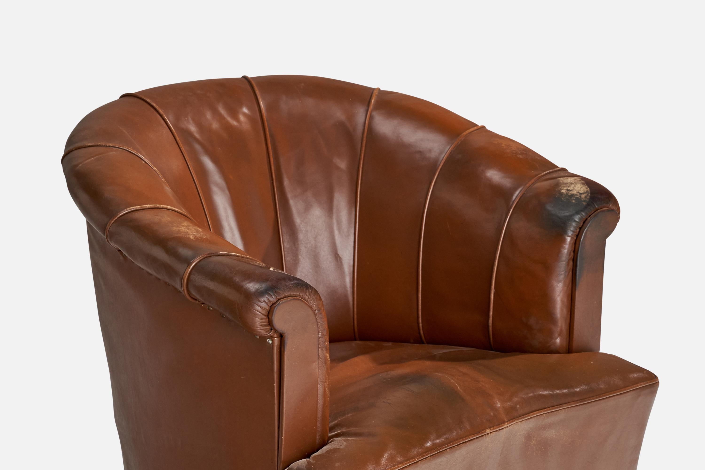 Designer suédois, fauteuils de salon, cuir, bouleau, Suède, années 1930 en vente 3