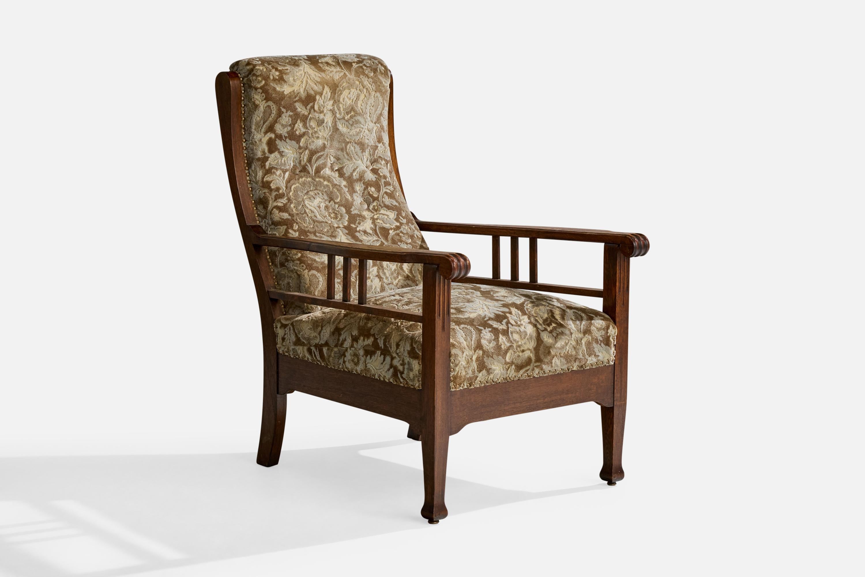 Inizio XX secolo Designer svedese, Sedie da salotto, Oak, Fabrice, Svezia, 1900 in vendita