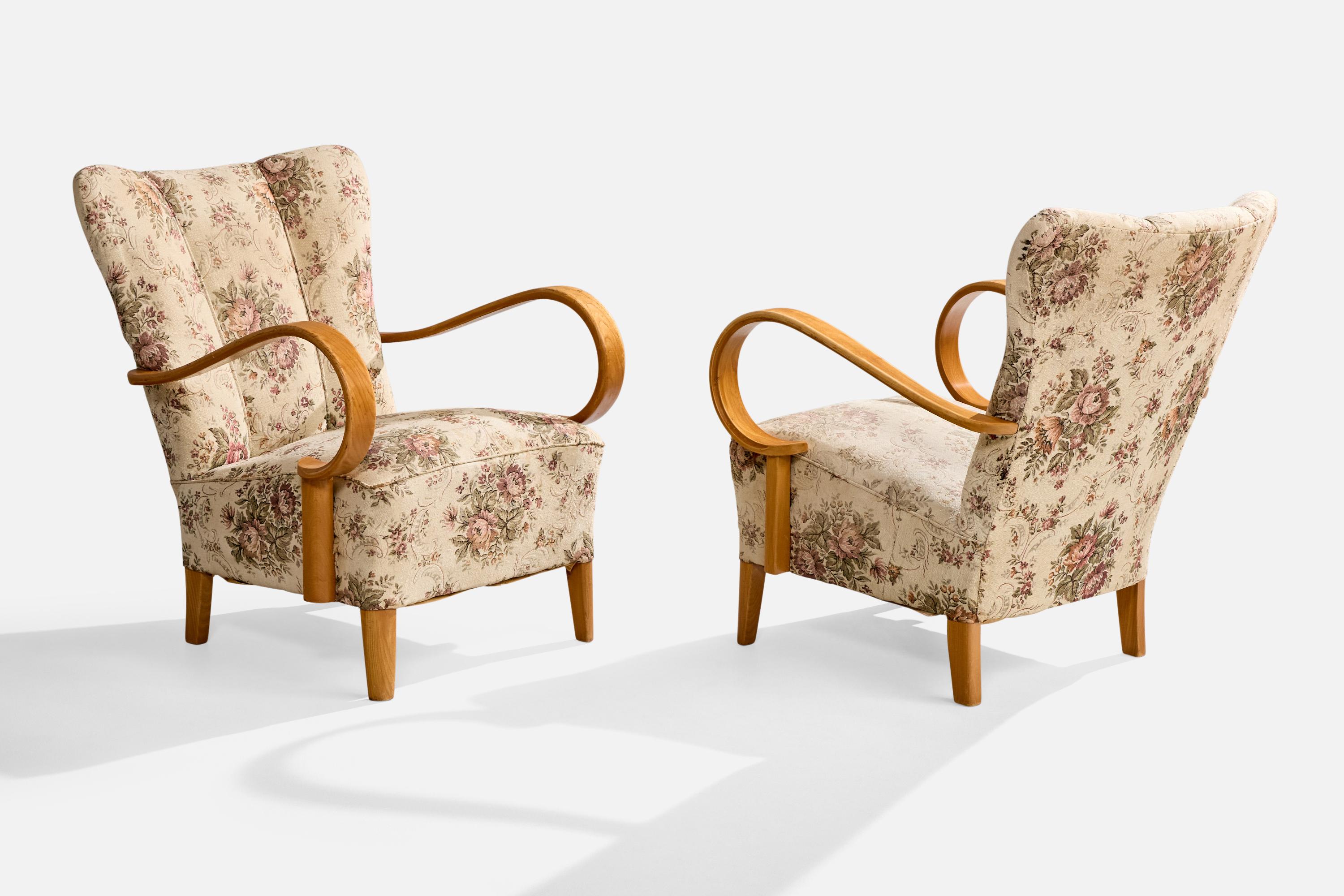 Scandinave moderne Designer suédois, fauteuils de salon, chêne, tissu, Suède, années 1940 en vente