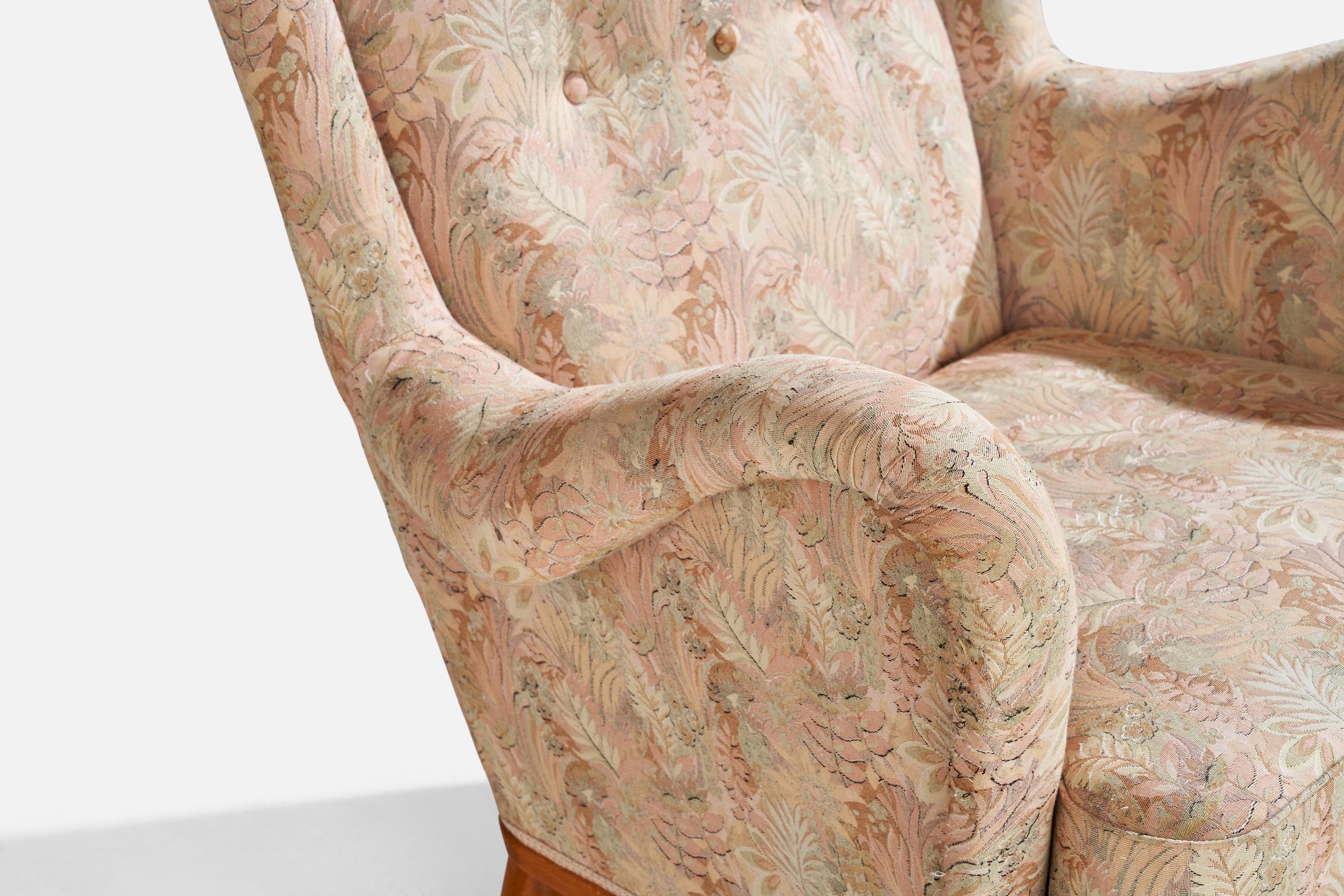 Tissu Designer suédois, fauteuils de salon, chêne, tissu, Suède, années 1940 en vente