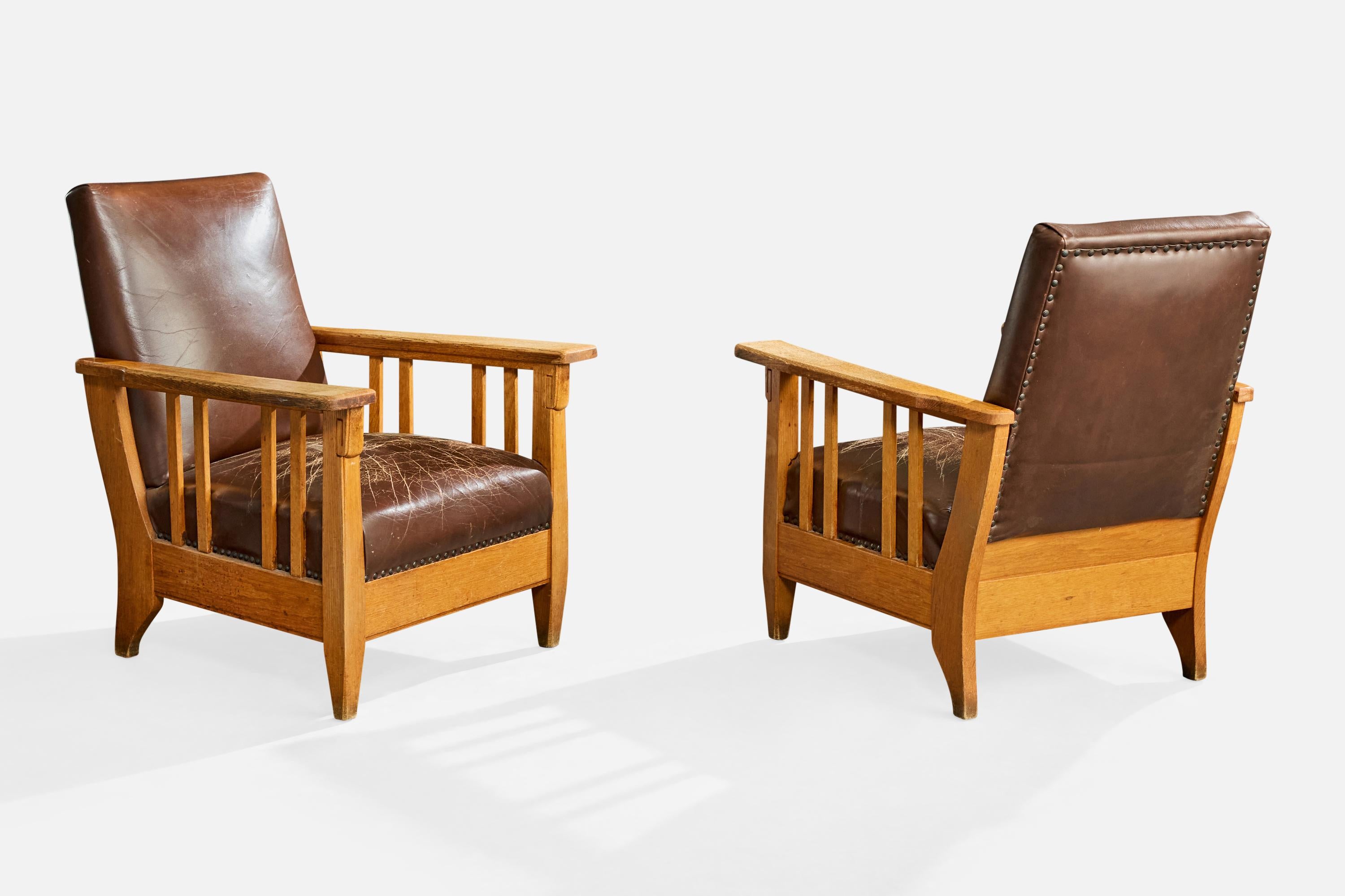 Scandinave moderne Designer suédois, chaises longues, Oak Oak, cuir, Suède, années 1910 en vente