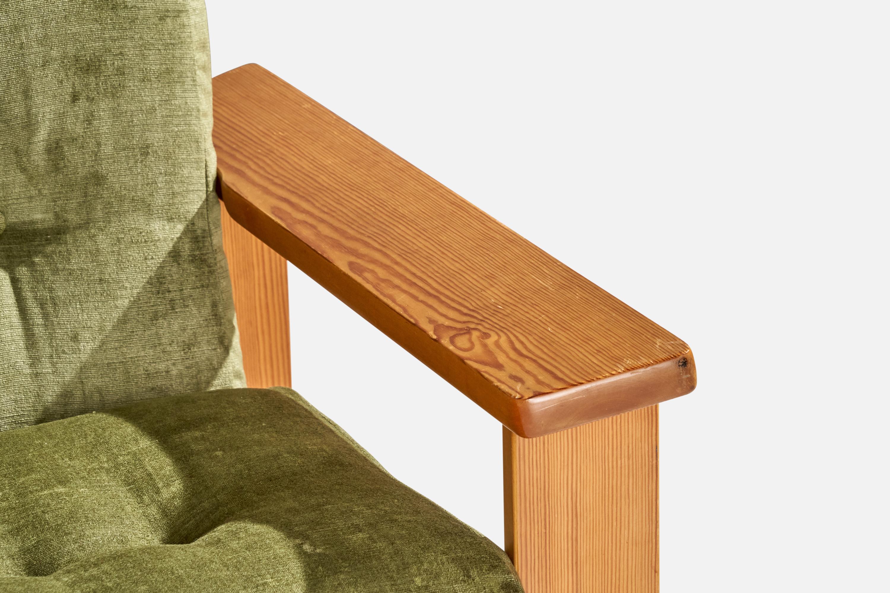 Swedish Designer, Lounge Chairs, Pine, Velvet, Sweden, 1970s For Sale 8