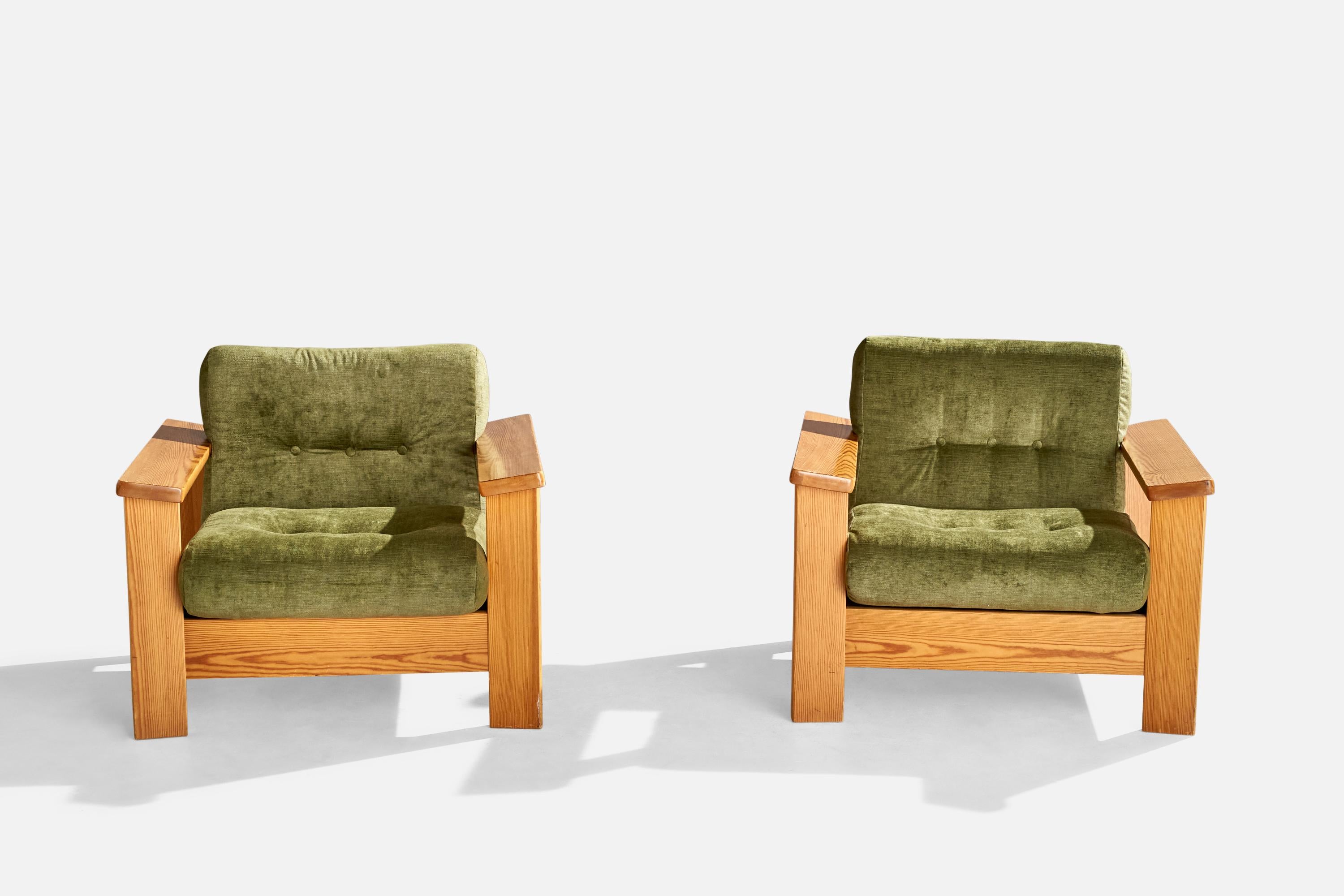 Swedish Designer, Lounge Chairs, Pine, Velvet, Sweden, 1970s For Sale 2