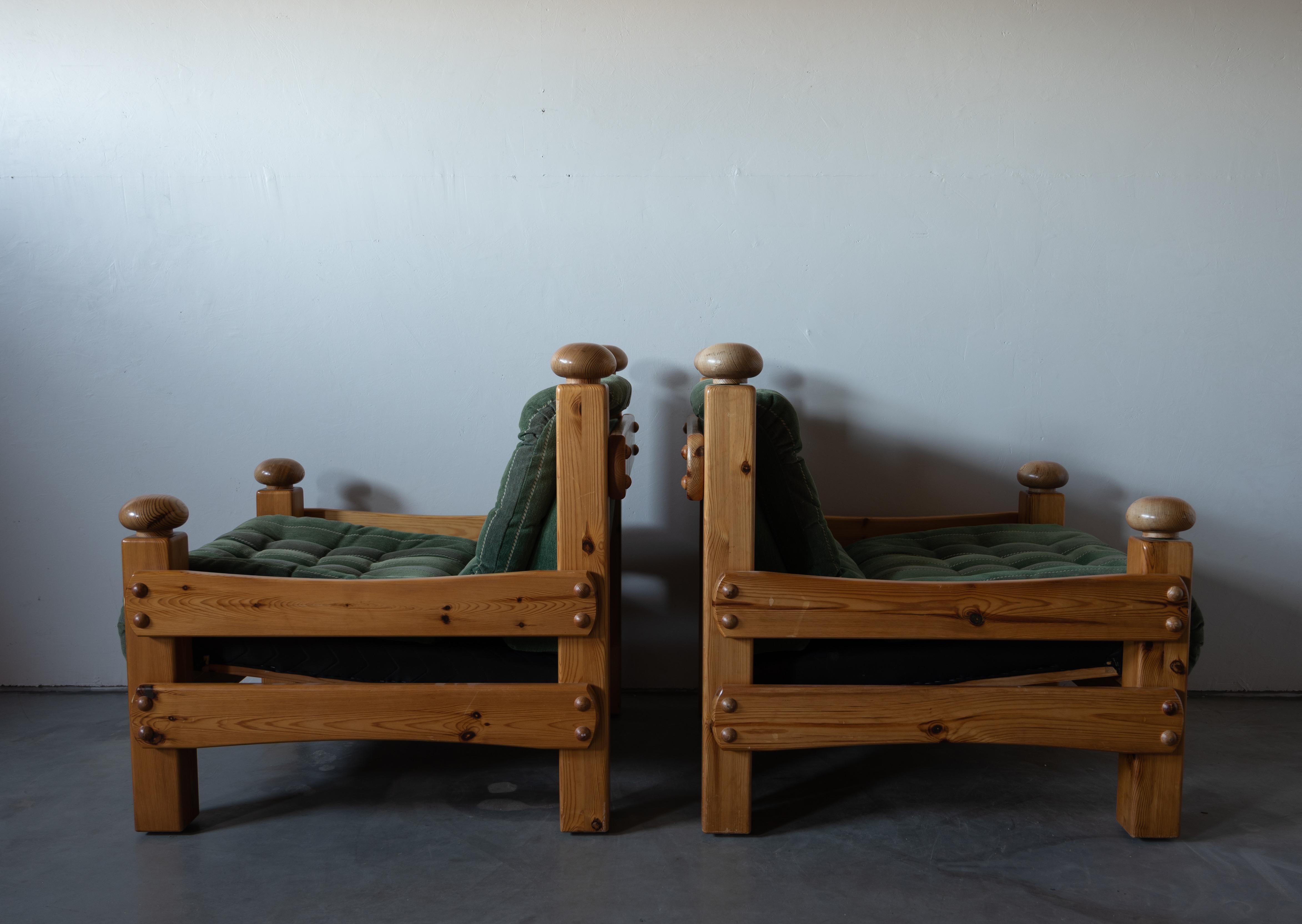 Swedish Designer, Lounge Chairs, Solid Pine, Green Fabric, Sweden, 1970s For Sale 7