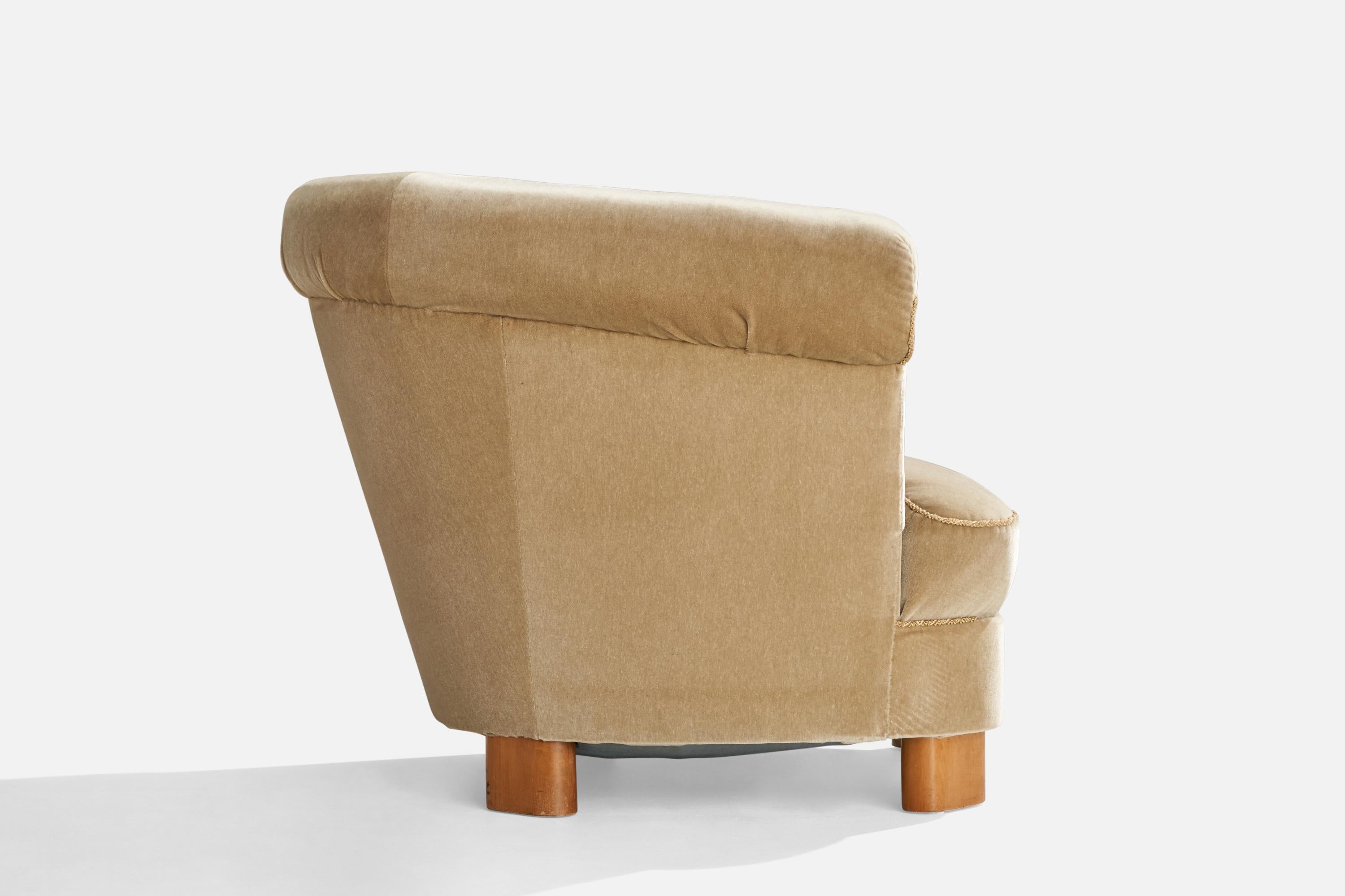 Swedish Designer, Lounge Chairs, Velvet, Wood, Sweden, 1940s For Sale 7