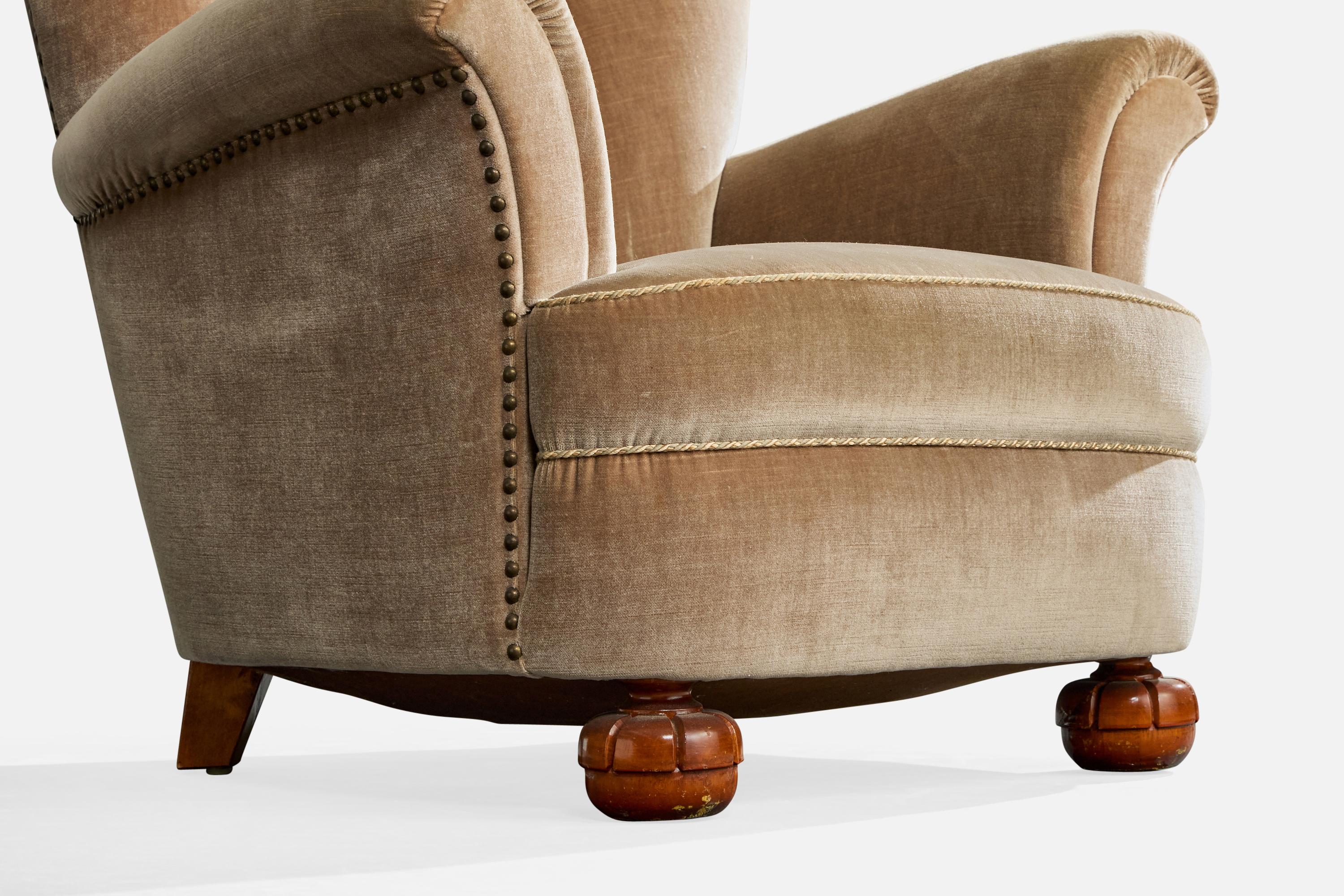 Designer suédois, fauteuils de salon, velours, bois, Suède, années 1940 en vente 5