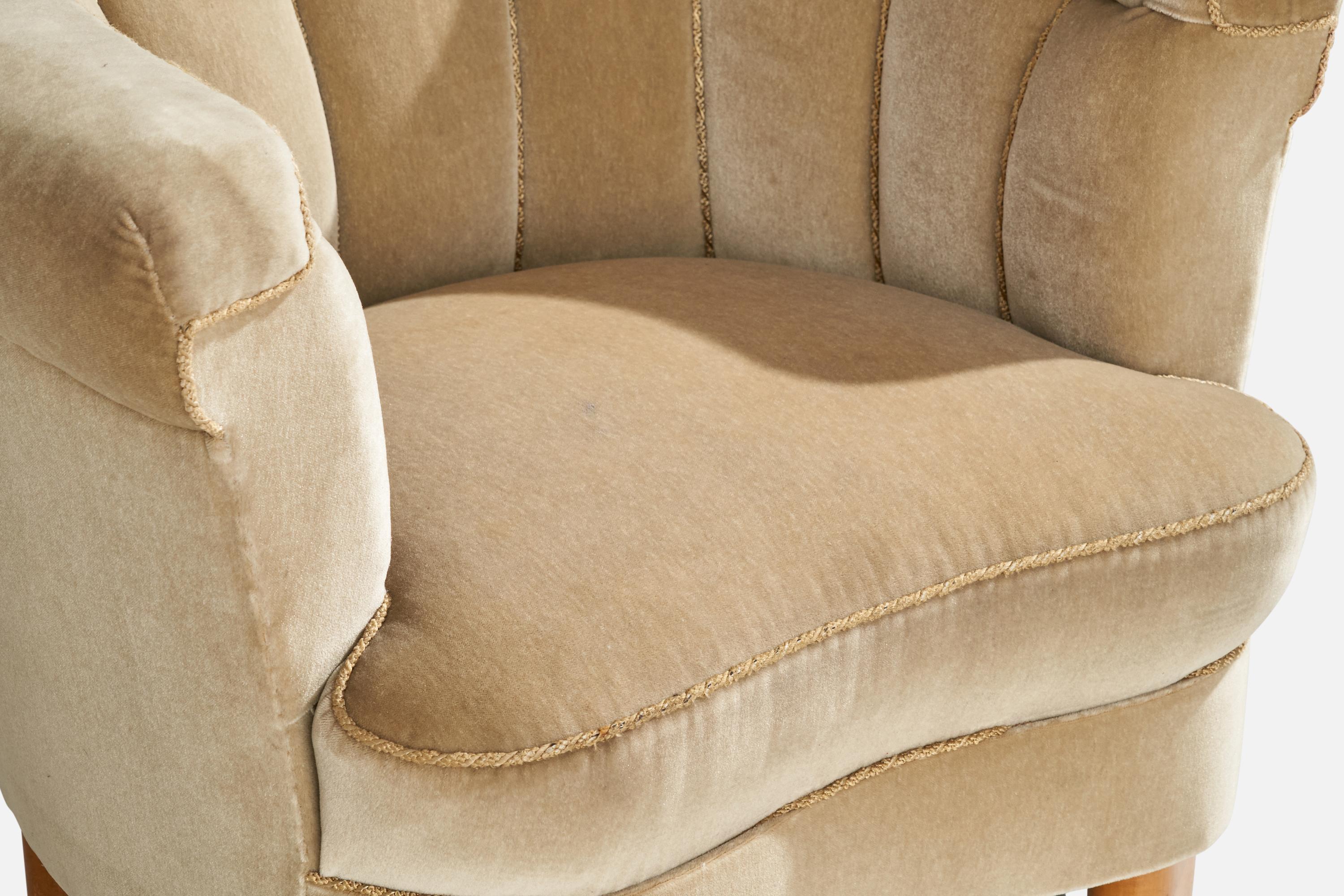 Mid-20th Century Swedish Designer, Lounge Chairs, Velvet, Wood, Sweden, 1940s For Sale