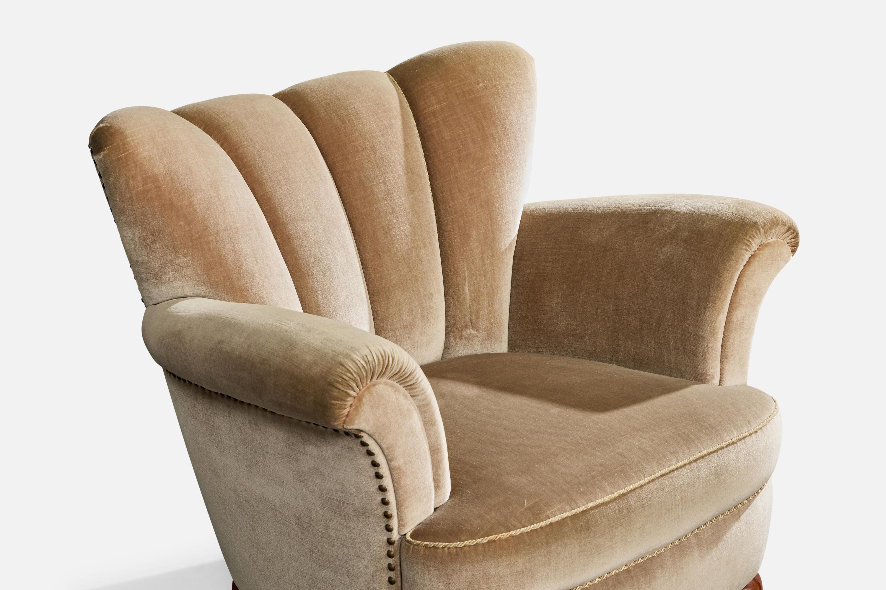 Designer suédois, fauteuils de salon, velours, bois, Suède, années 1940 en vente 1