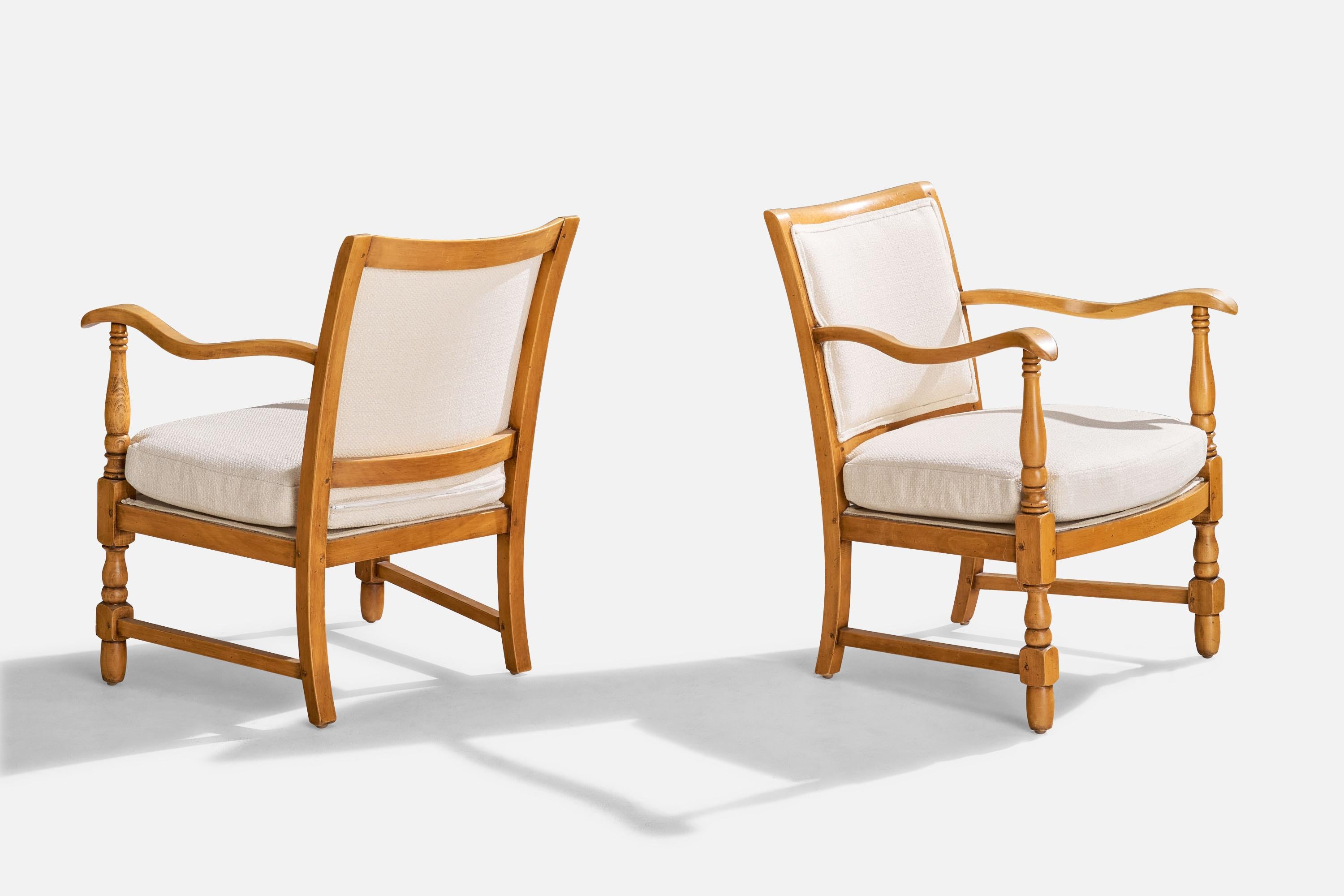 Scandinave moderne Designer suédois, fauteuils de salon, bois, tissu, Suède, années 1930 en vente