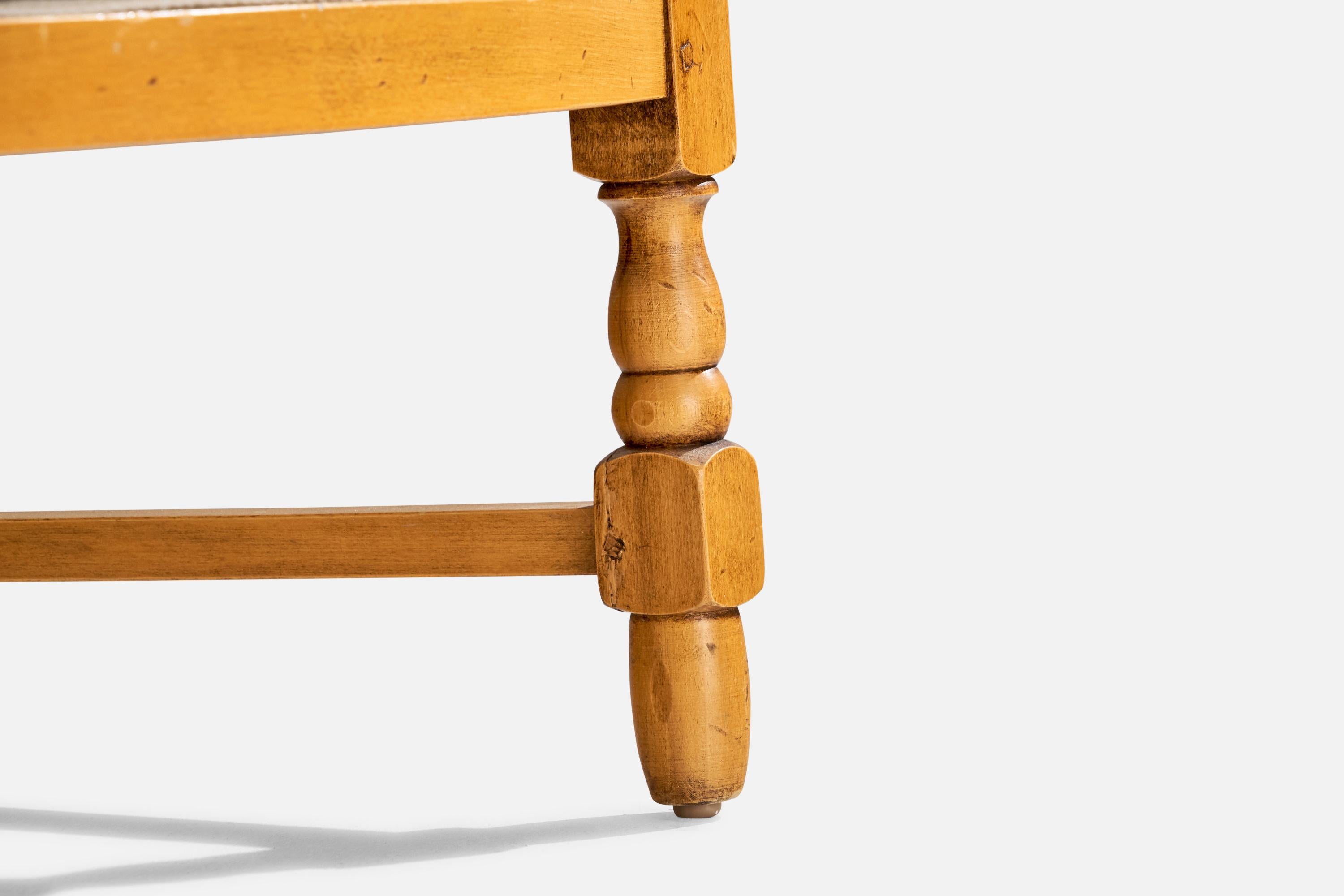 Milieu du XXe siècle Designer suédois, fauteuils de salon, bois, tissu, Suède, années 1930 en vente