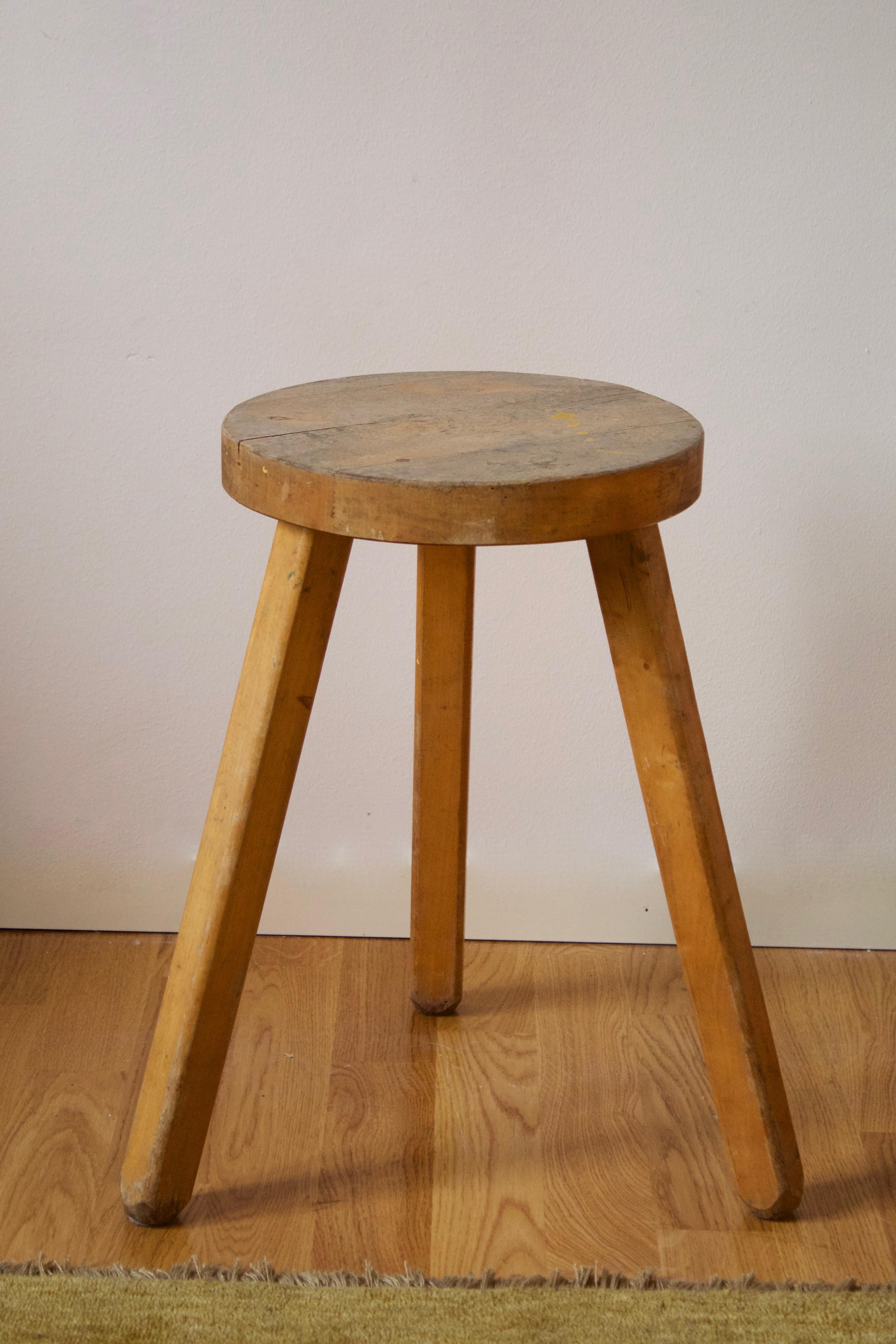 A small Swedish stool. By unknown designer, c. 1960s.





