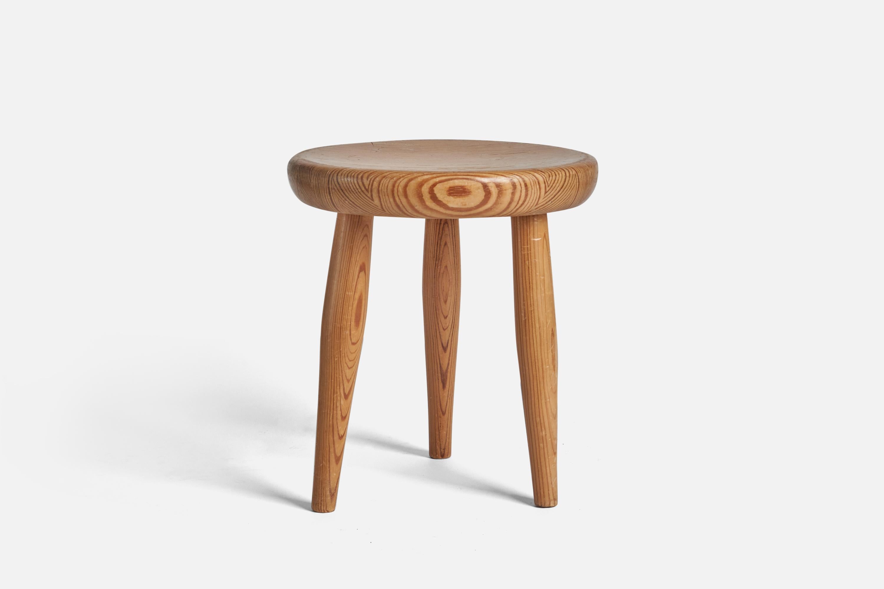pine stools