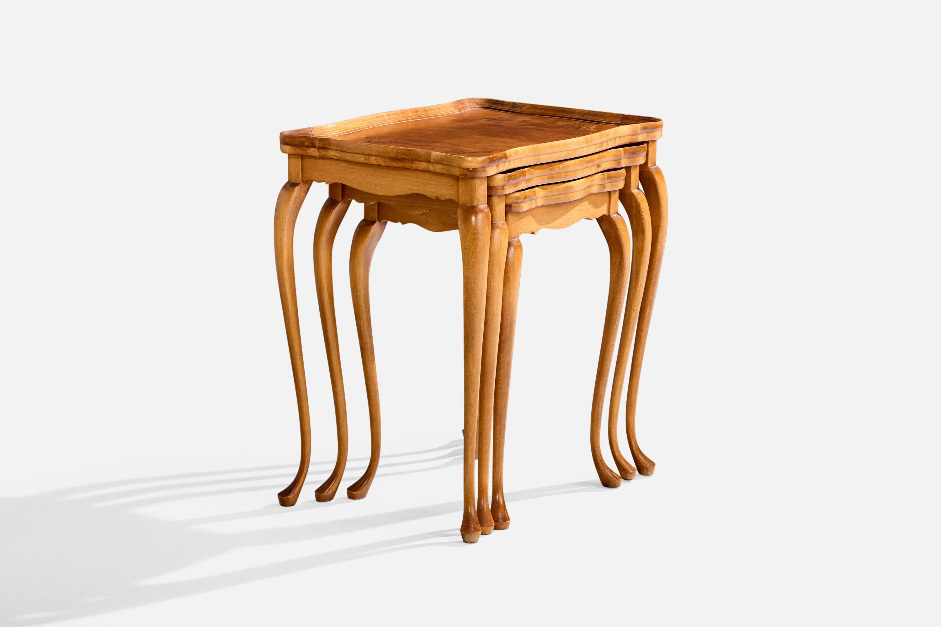 Swedish Designer, Nesting Tables, Birch, Walnut, Sweden, 1920s In Good Condition For Sale In High Point, NC