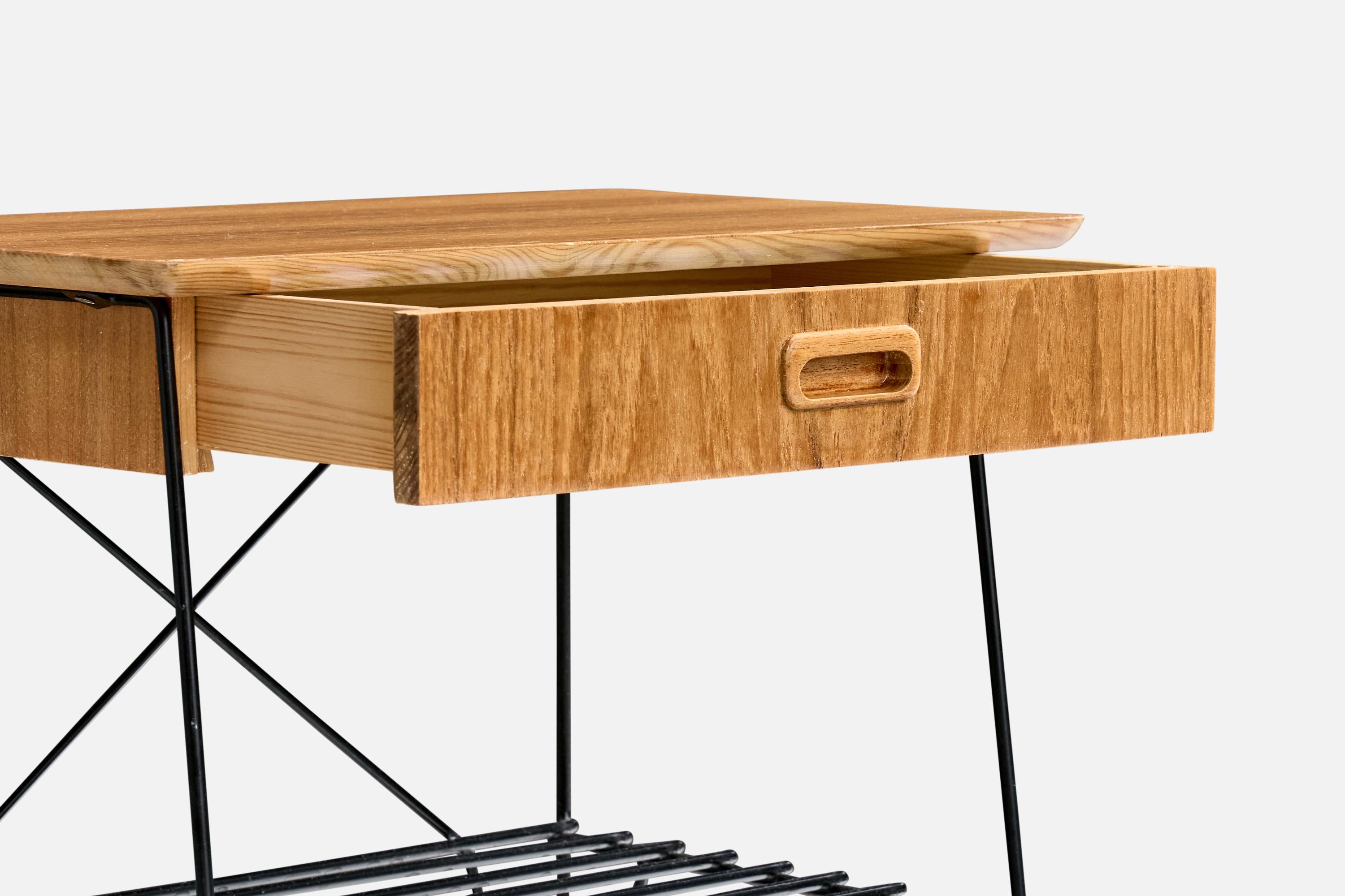 Schwedischer Designer, Nachttische, Teak, Messing, Metall, Schweden, 1950er Jahre im Angebot 6