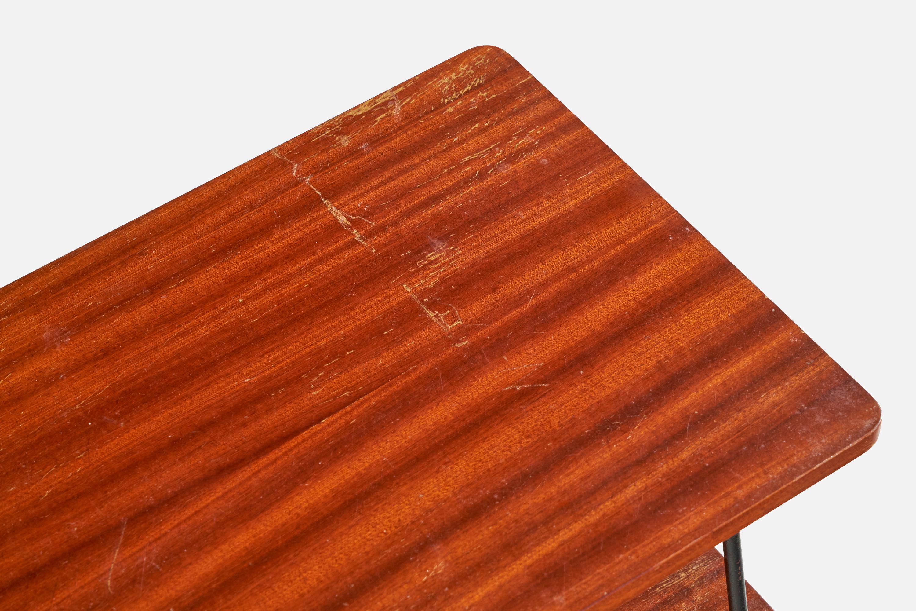 Comodini di design svedese, ferro, teak, ottone, Svezia, anni '50 in vendita 5