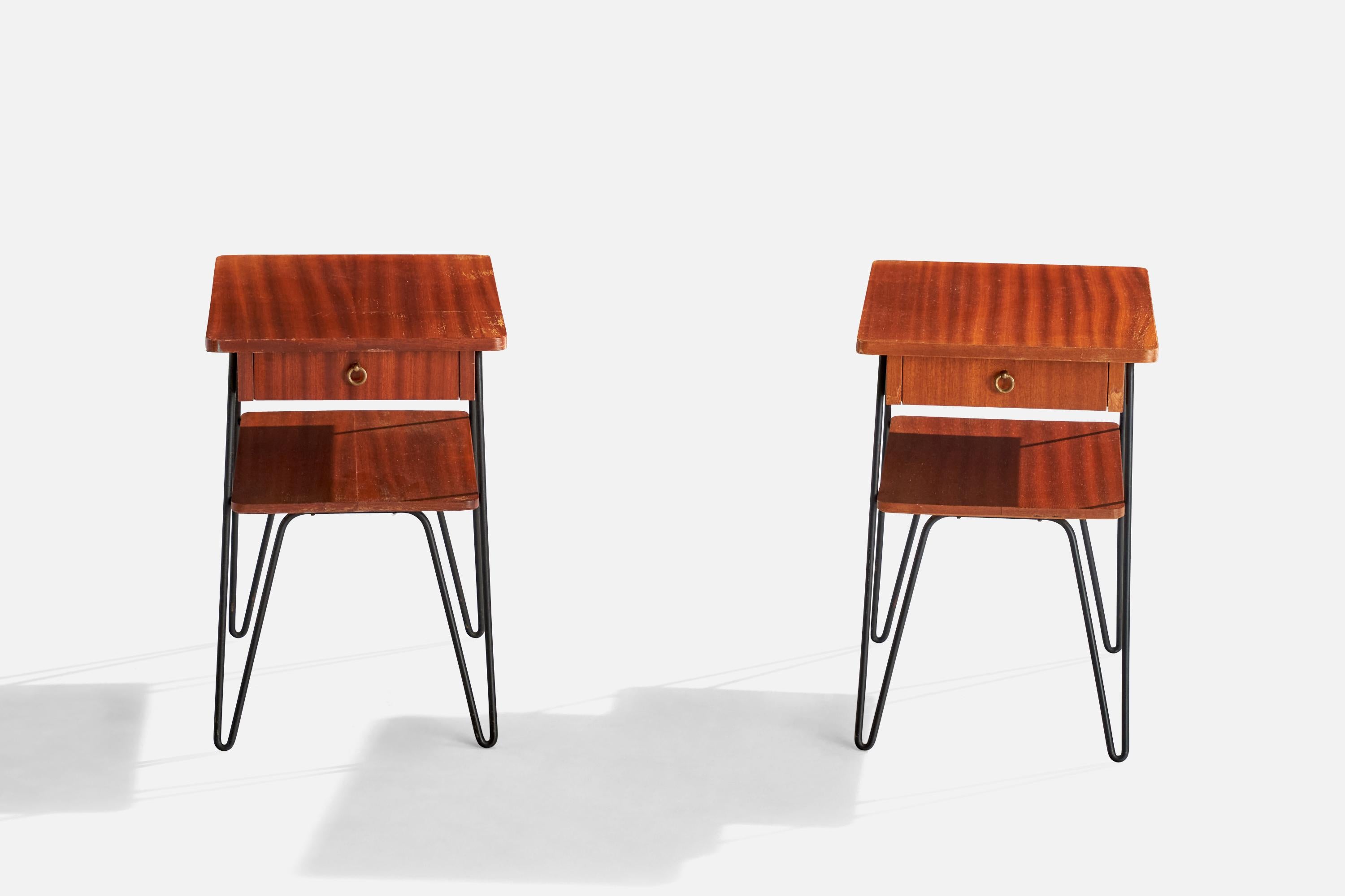 Mid-Century moderno Comodini di design svedese, ferro, teak, ottone, Svezia, anni '50 in vendita