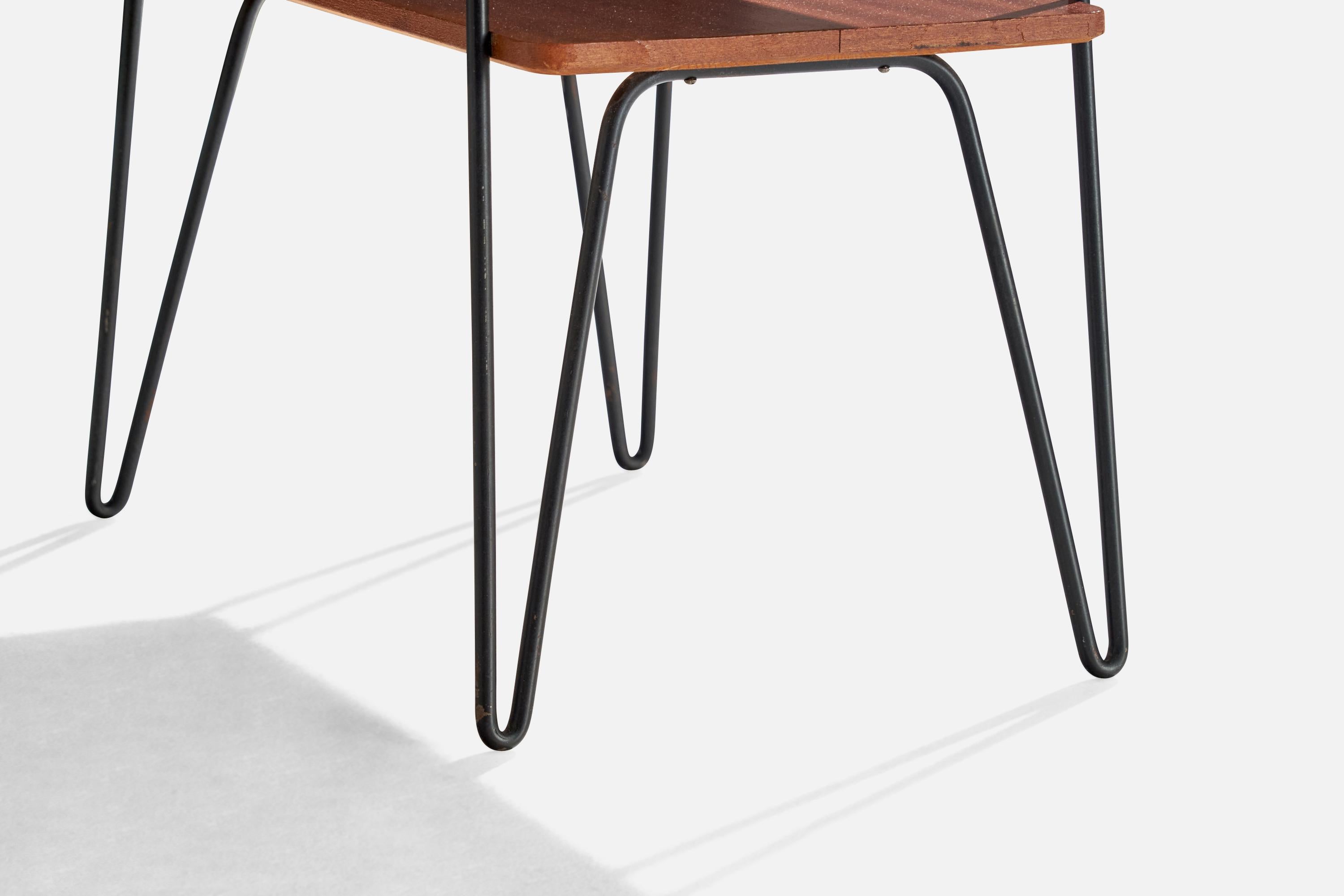 Comodini di design svedese, ferro, teak, ottone, Svezia, anni '50 in vendita 2