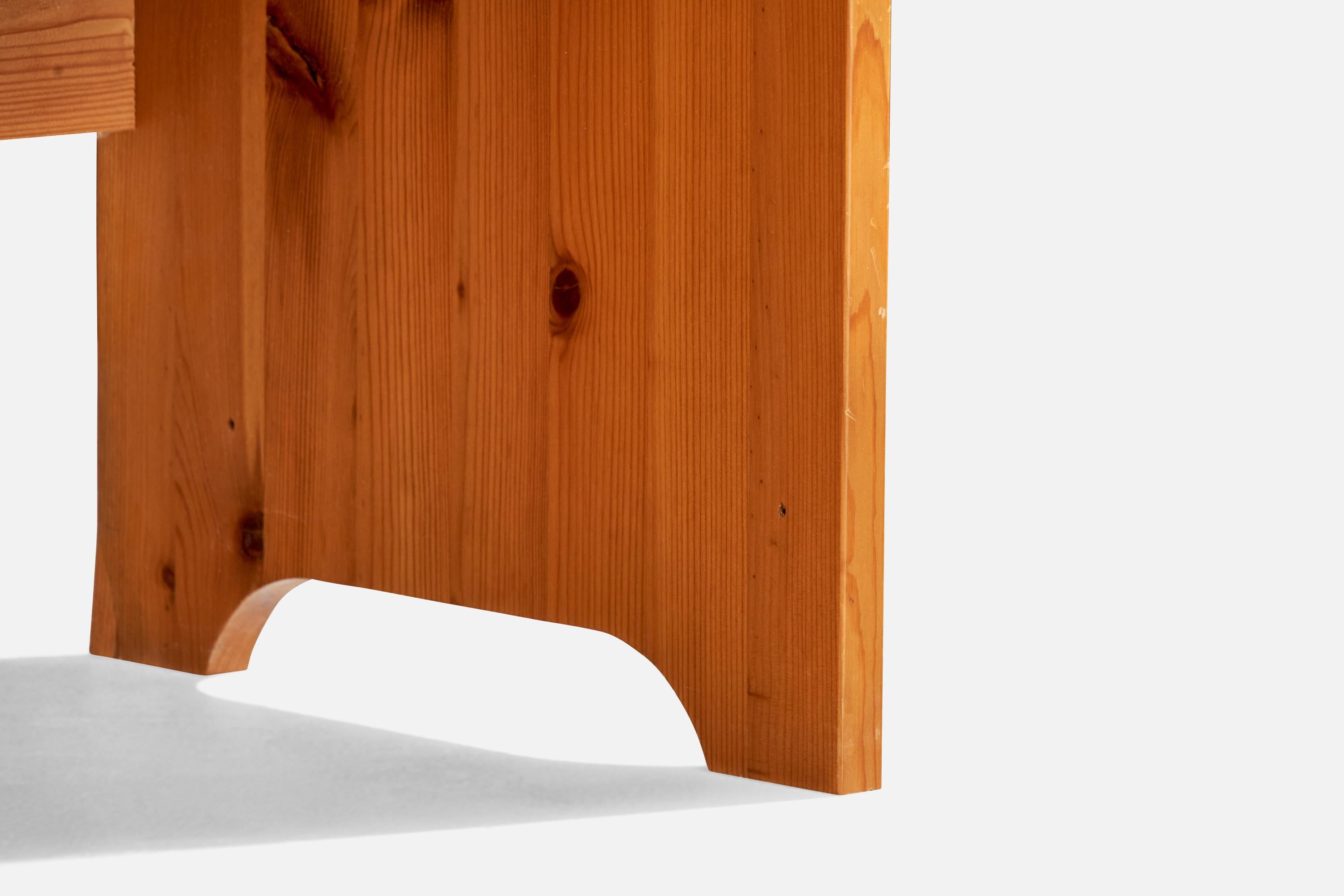 Swedish Designer, Nightstands, Pine, Iron, Sweden, 1980s For Sale 6