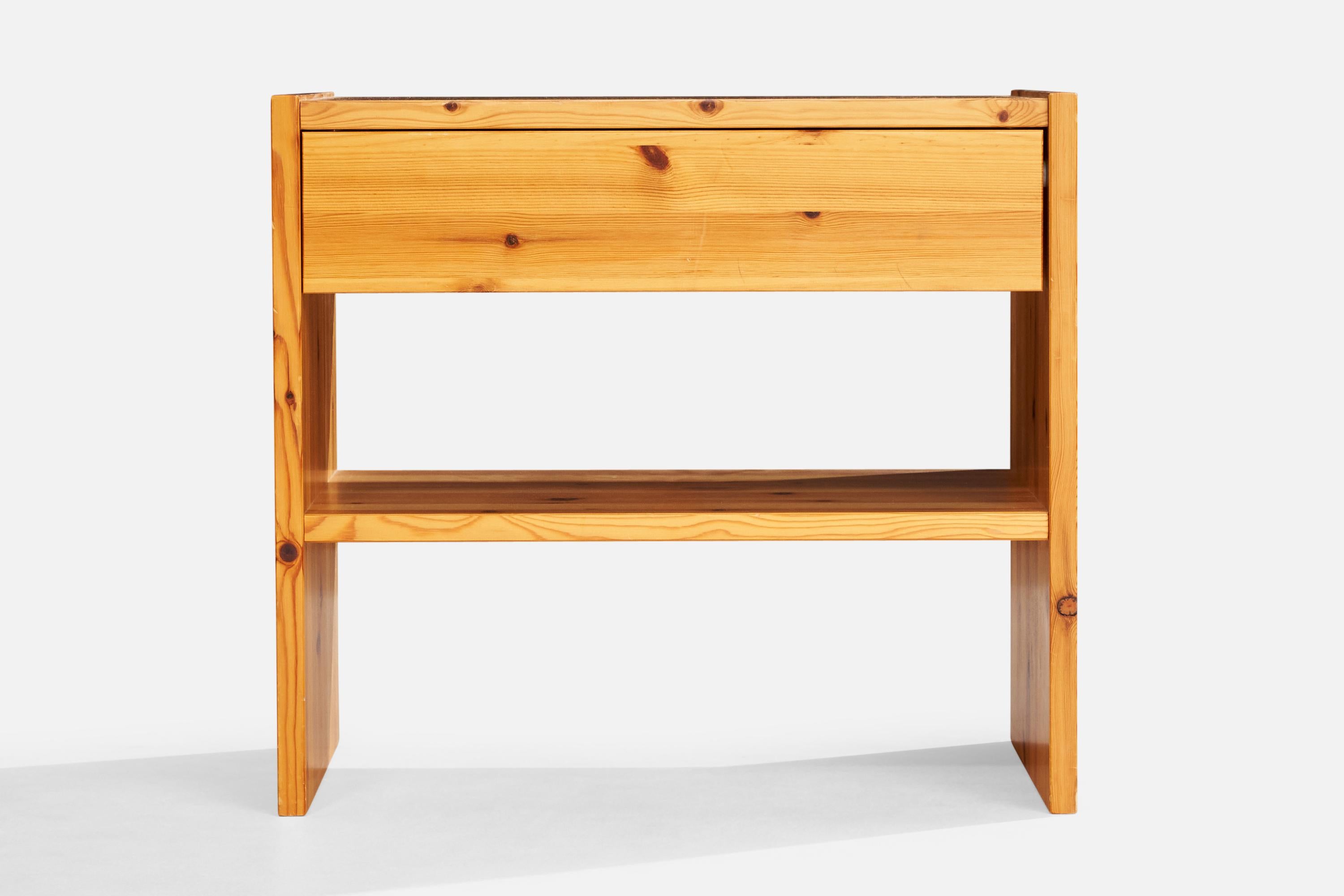 Swedish Designer, Nightstands, Pine, Sweden, 1980s For Sale 1