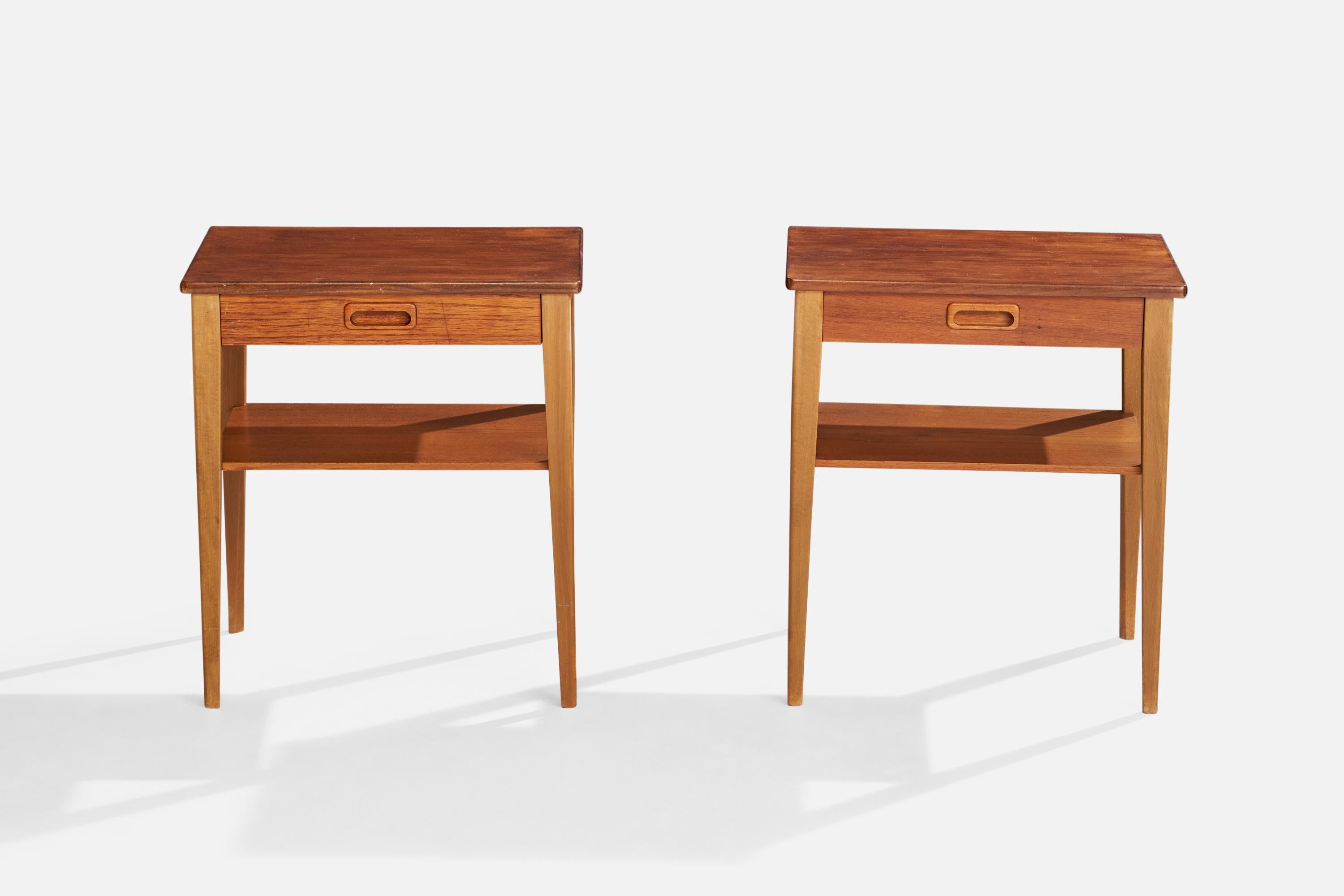 Mid-Century Modern Design/One, tables de nuit, teck, hêtre, Suède, années 1950 en vente